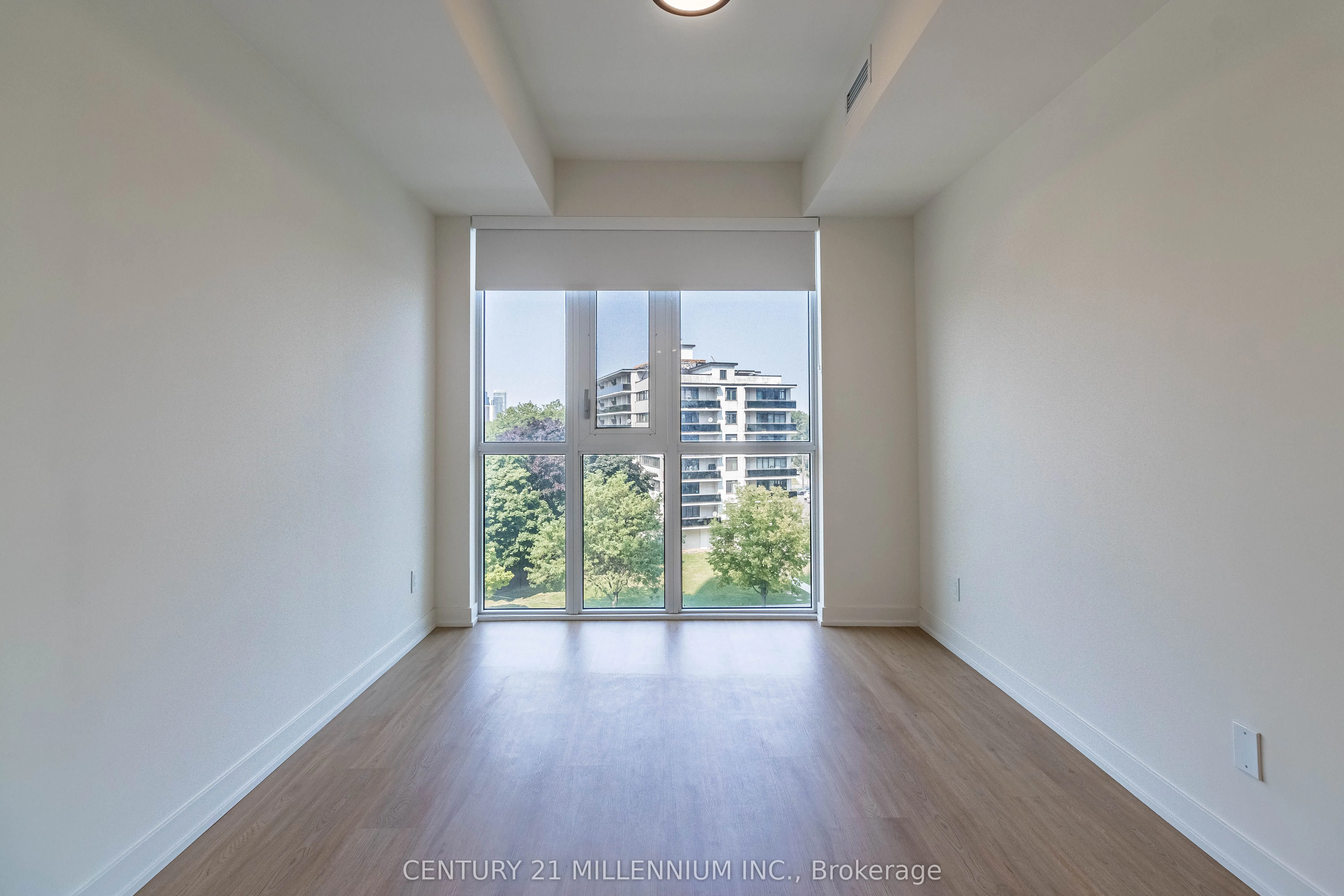 10 Deerlick Court, #606