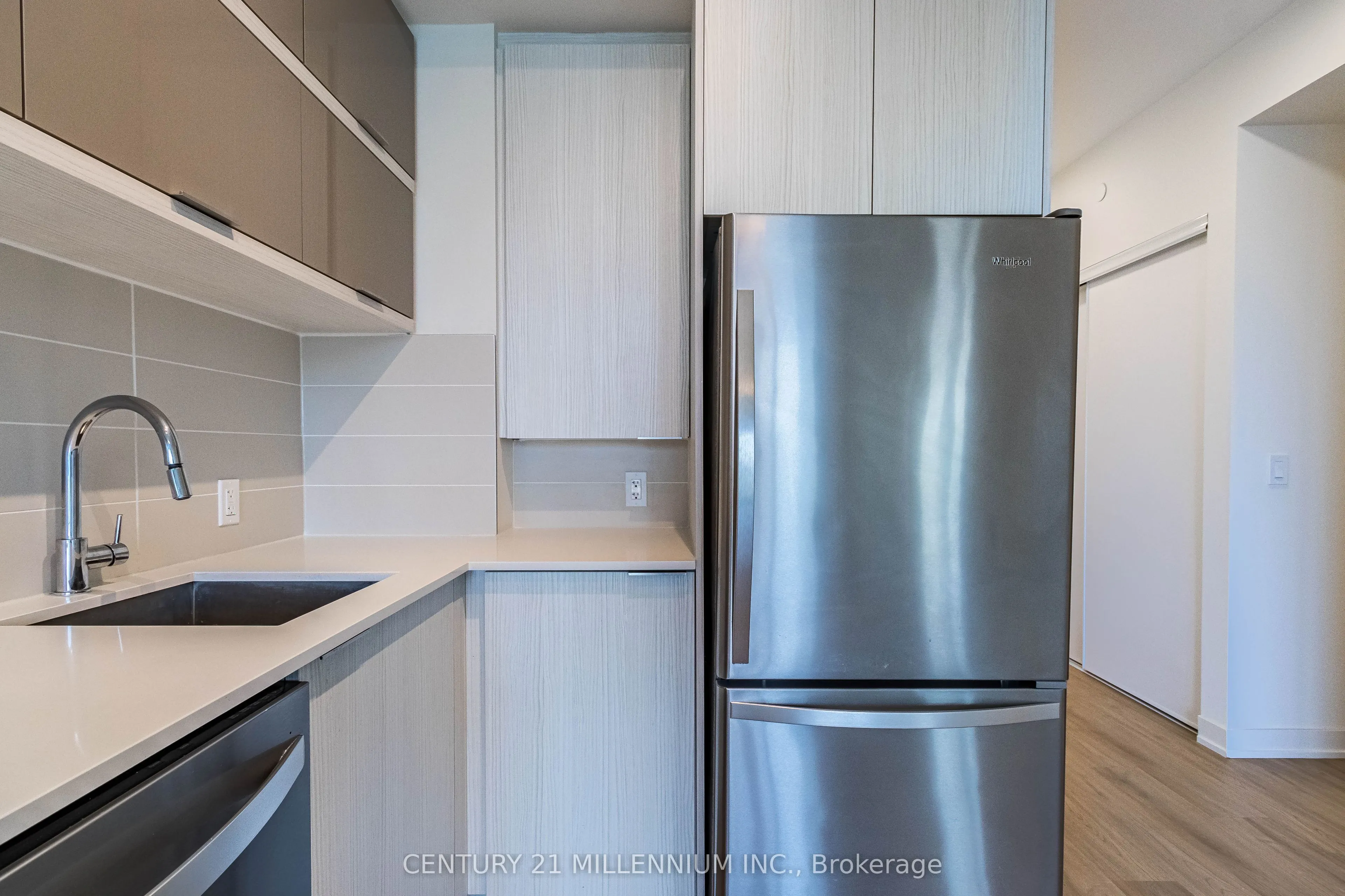 10 Deerlick Court, #606