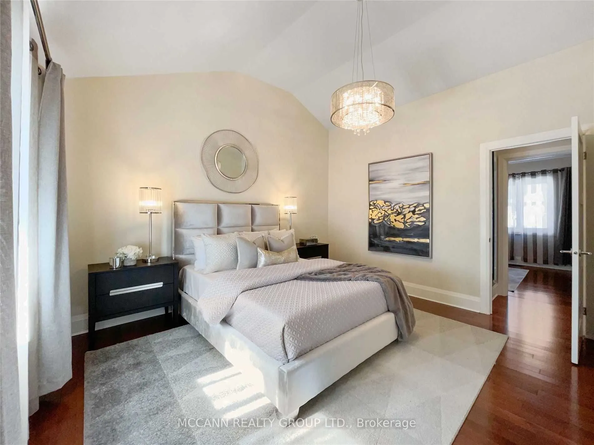 68 Whittaker Crescent