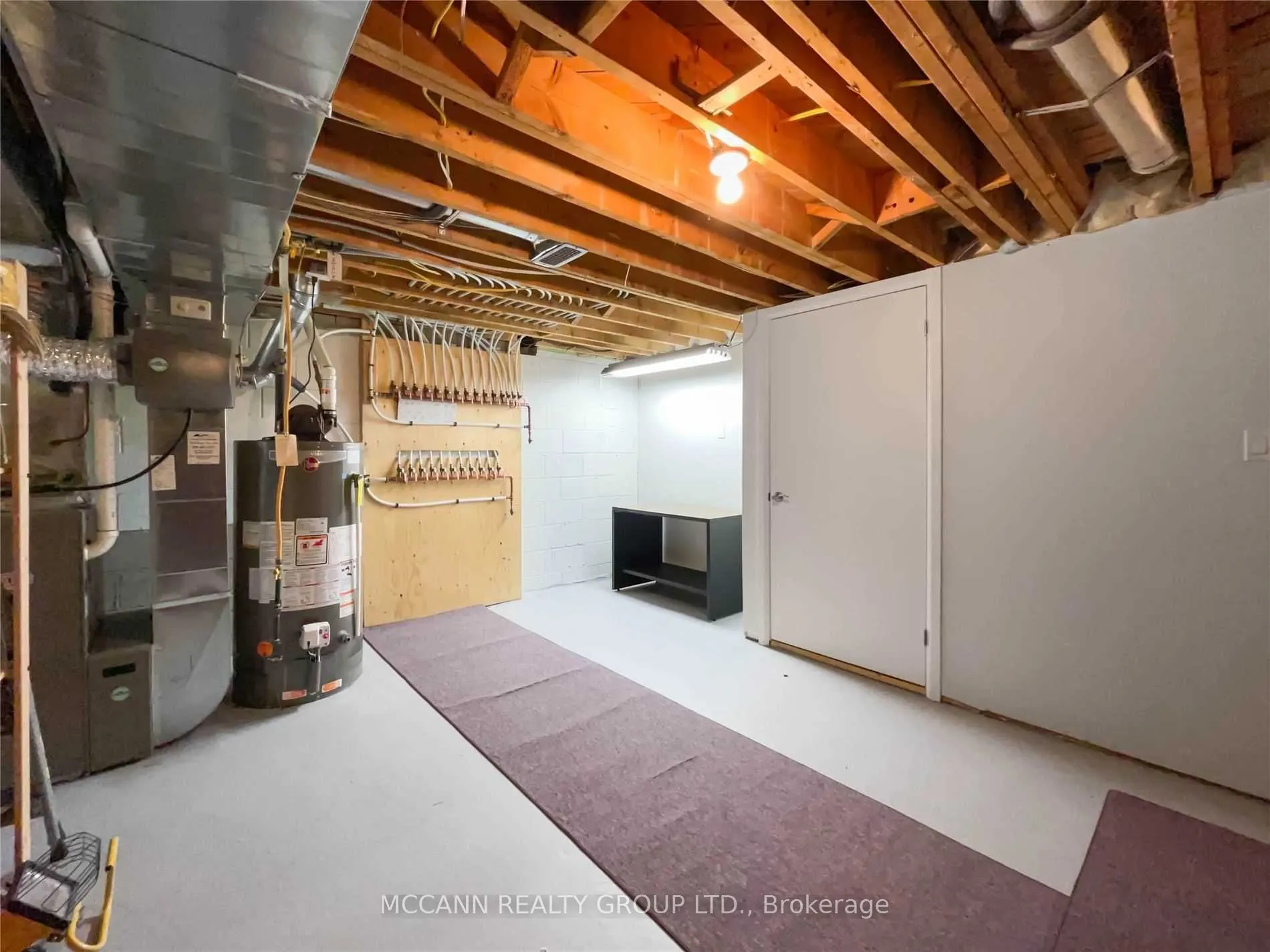 68 Whittaker Crescent