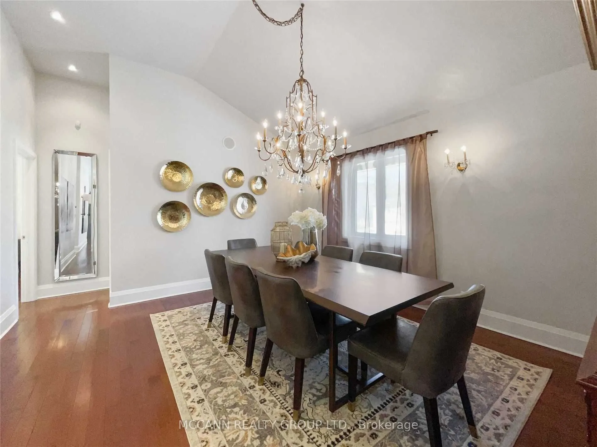 68 Whittaker Crescent