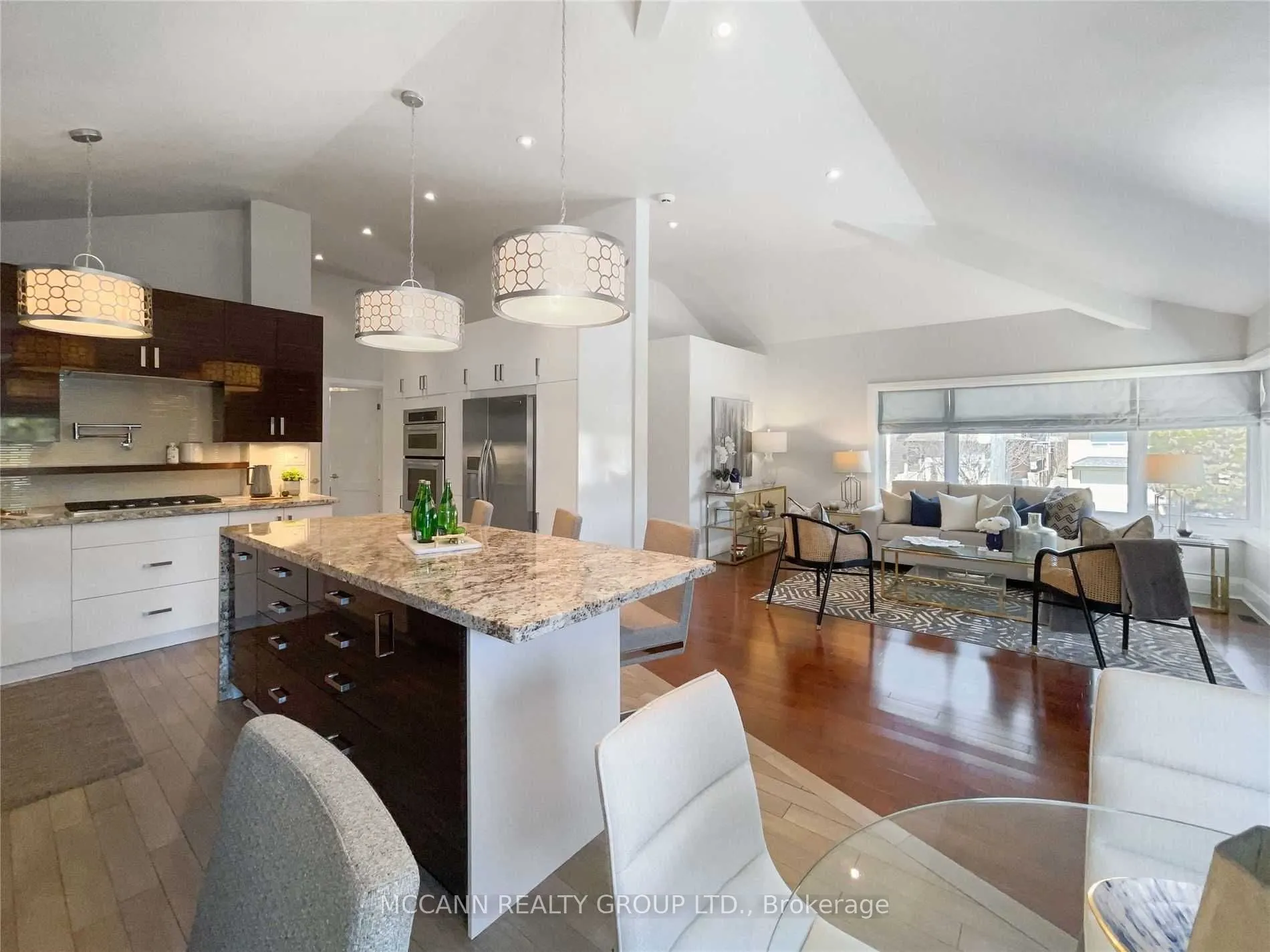 68 Whittaker Crescent