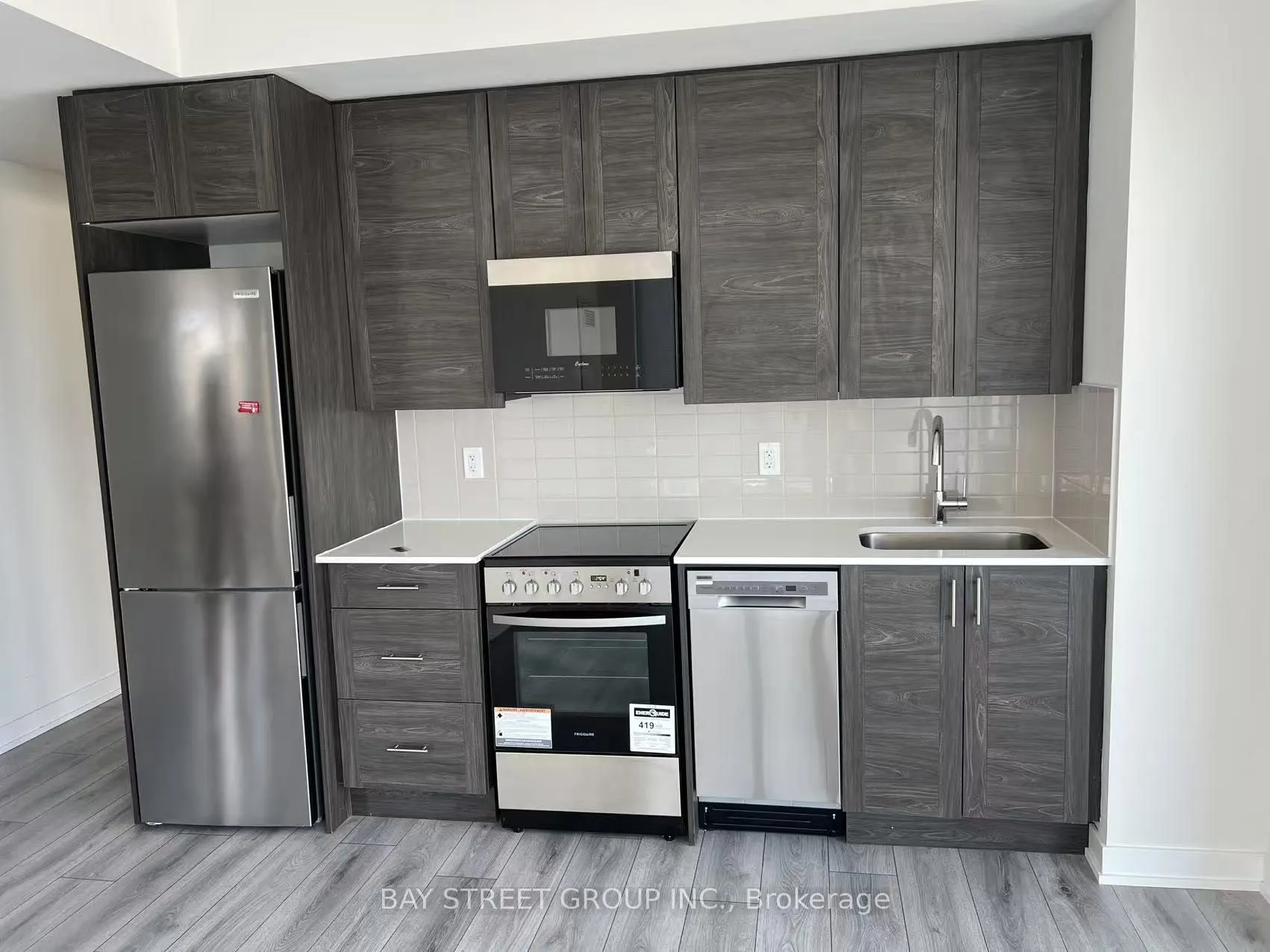 15 Ellerslie Avenue, #2110