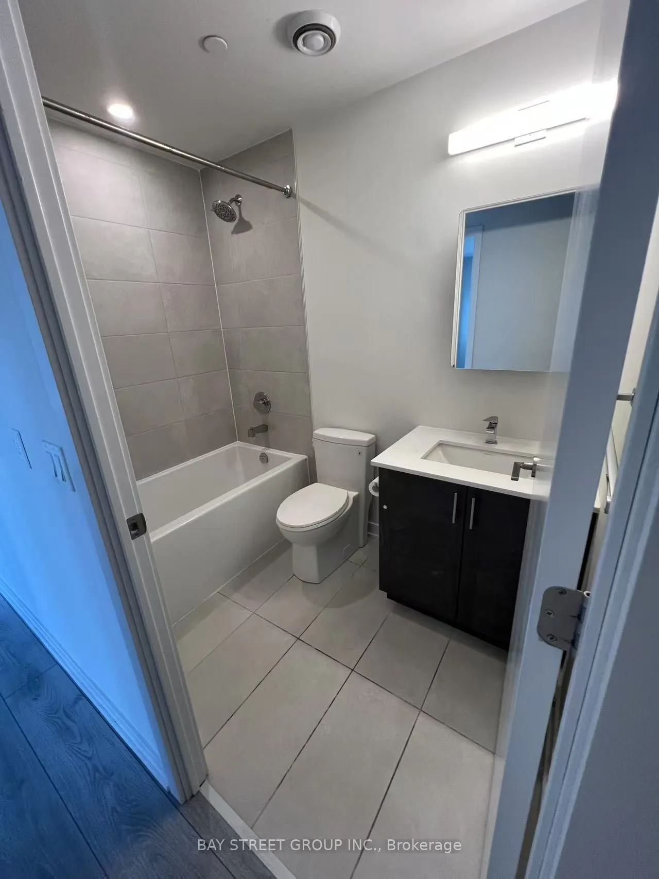 15 Ellerslie Avenue, #2110