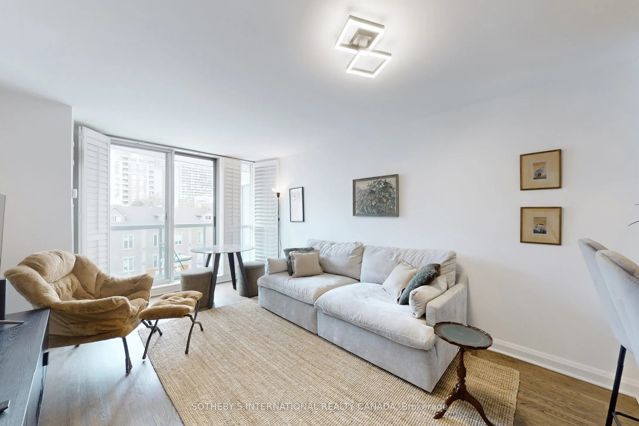 109 Front Street E, #501