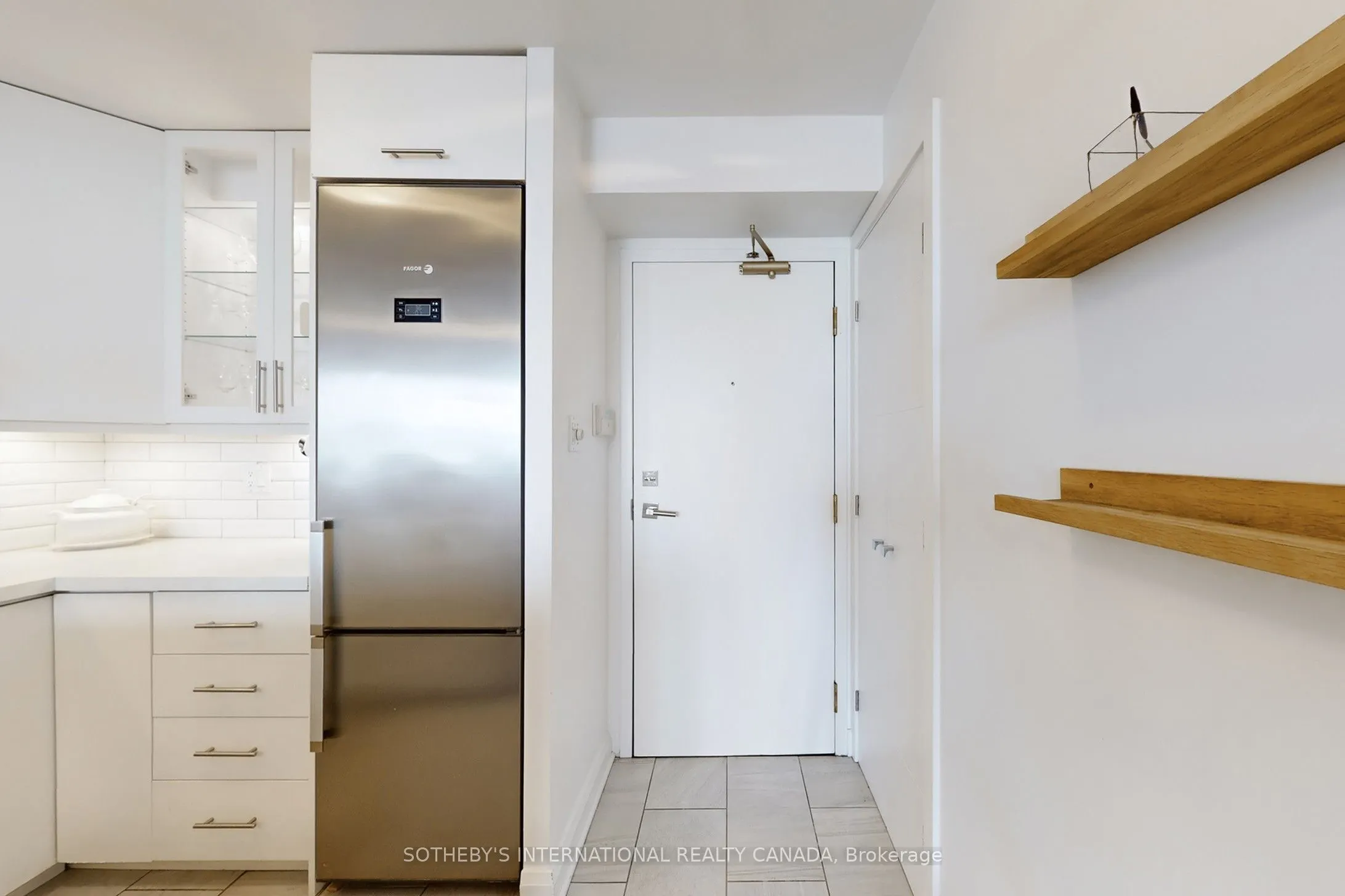 109 Front Street E, #501