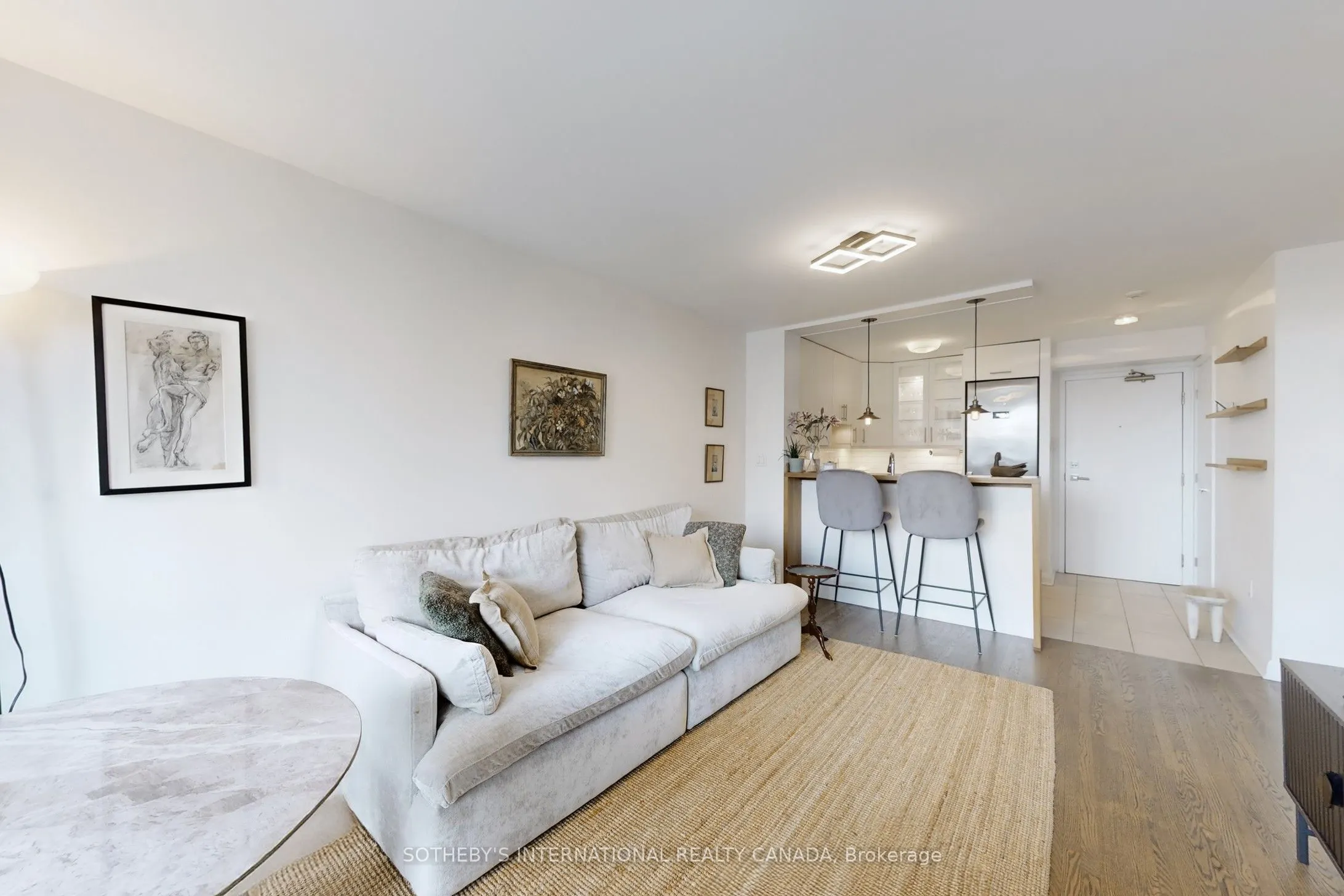 109 Front Street E, #501