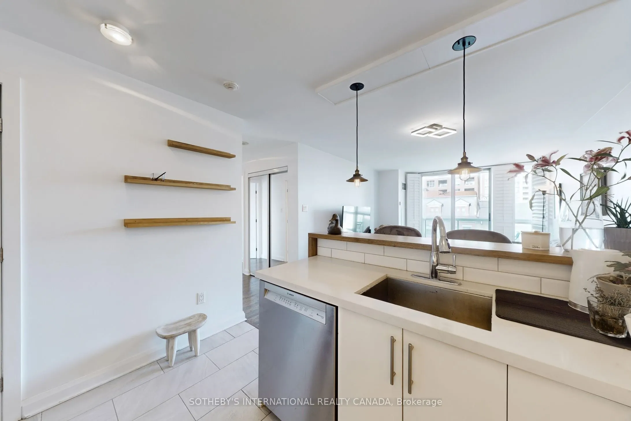 109 Front Street E, #501