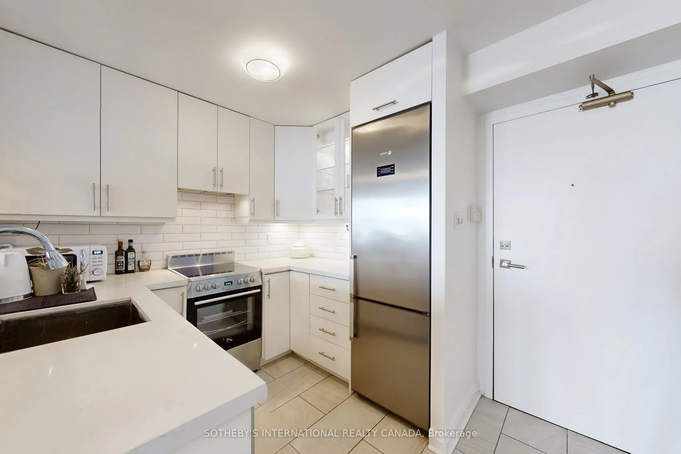 109 Front Street E, #501