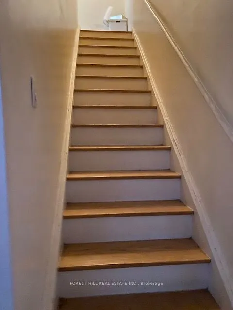 436 Queen Street, #2nd Floor Unit 2