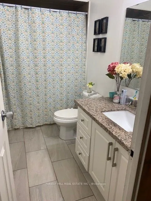 436 Queen Street, #2nd Floor Unit 2