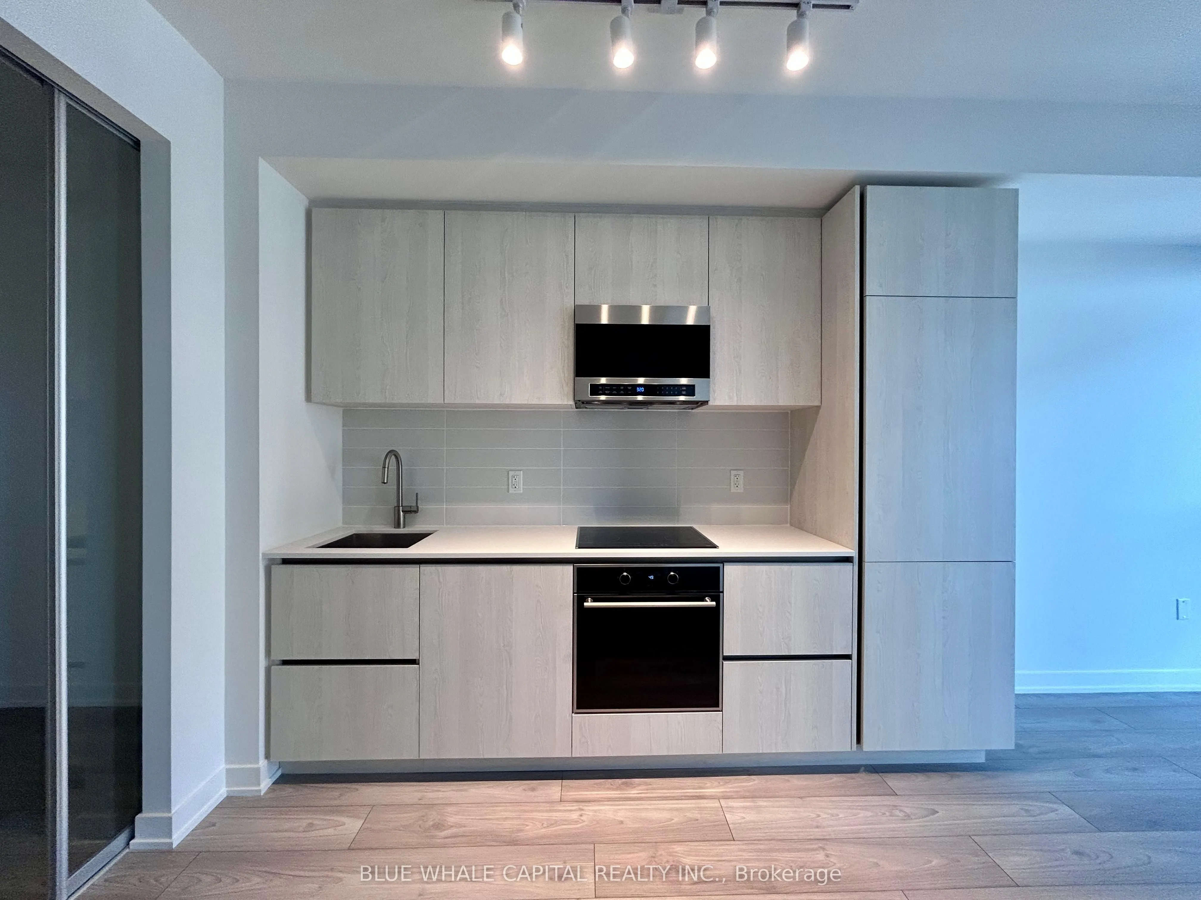 120 Broadway Avenue, #1201