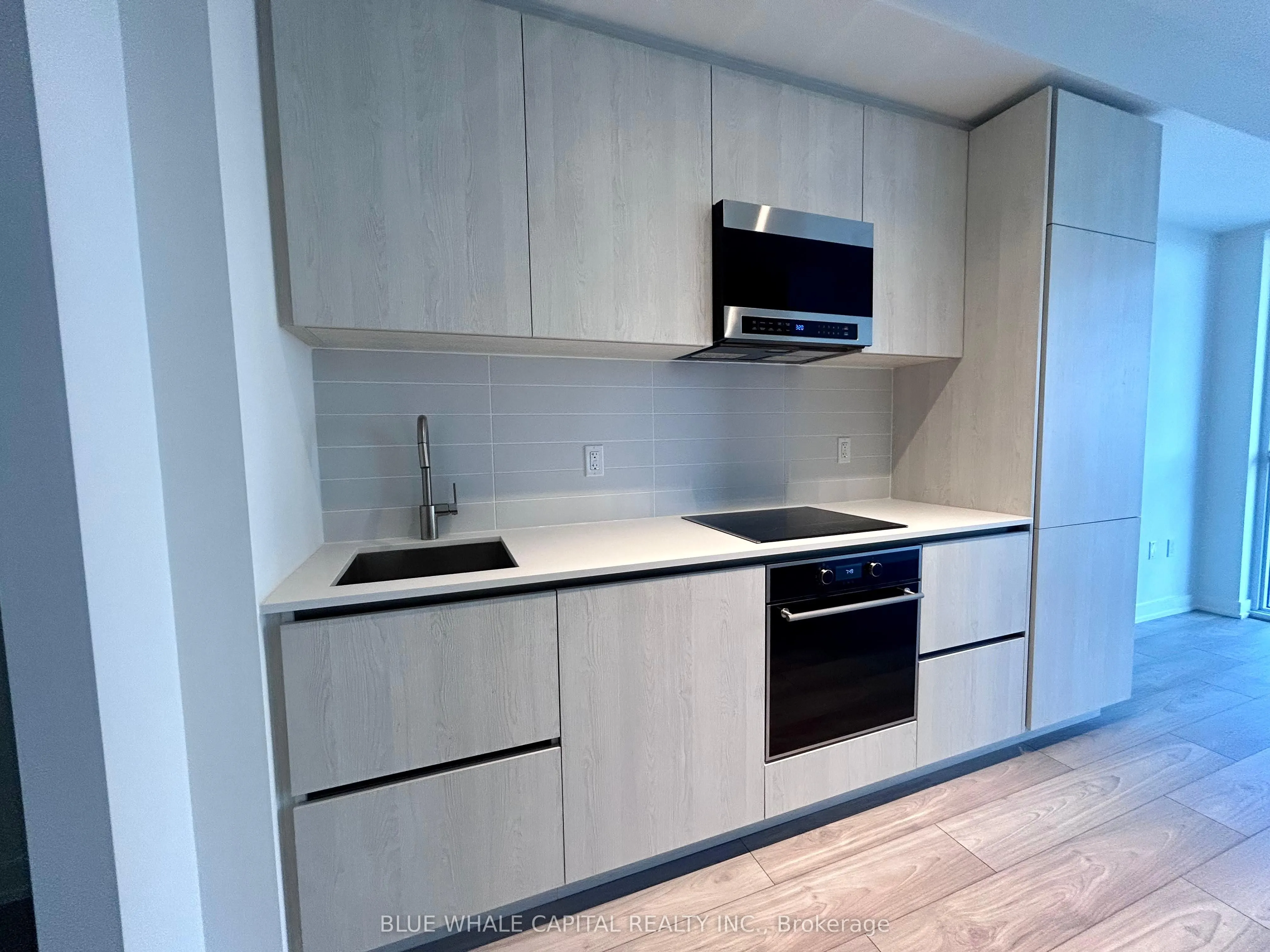 120 Broadway Avenue, #1201