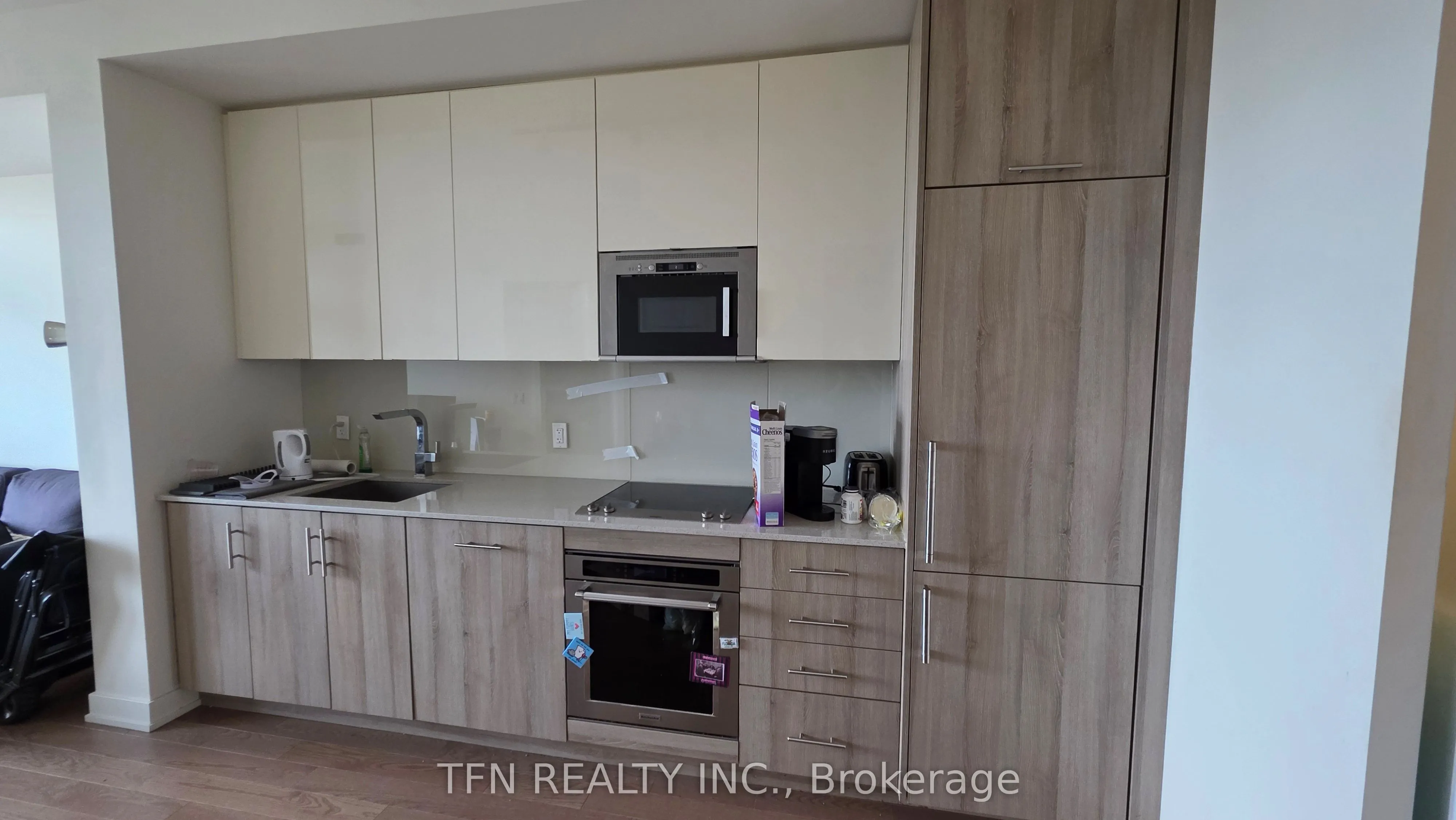 330 Richmond Street W, #2312