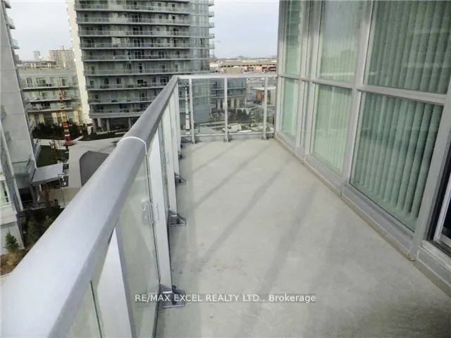 62 Forest Manor Road, #611