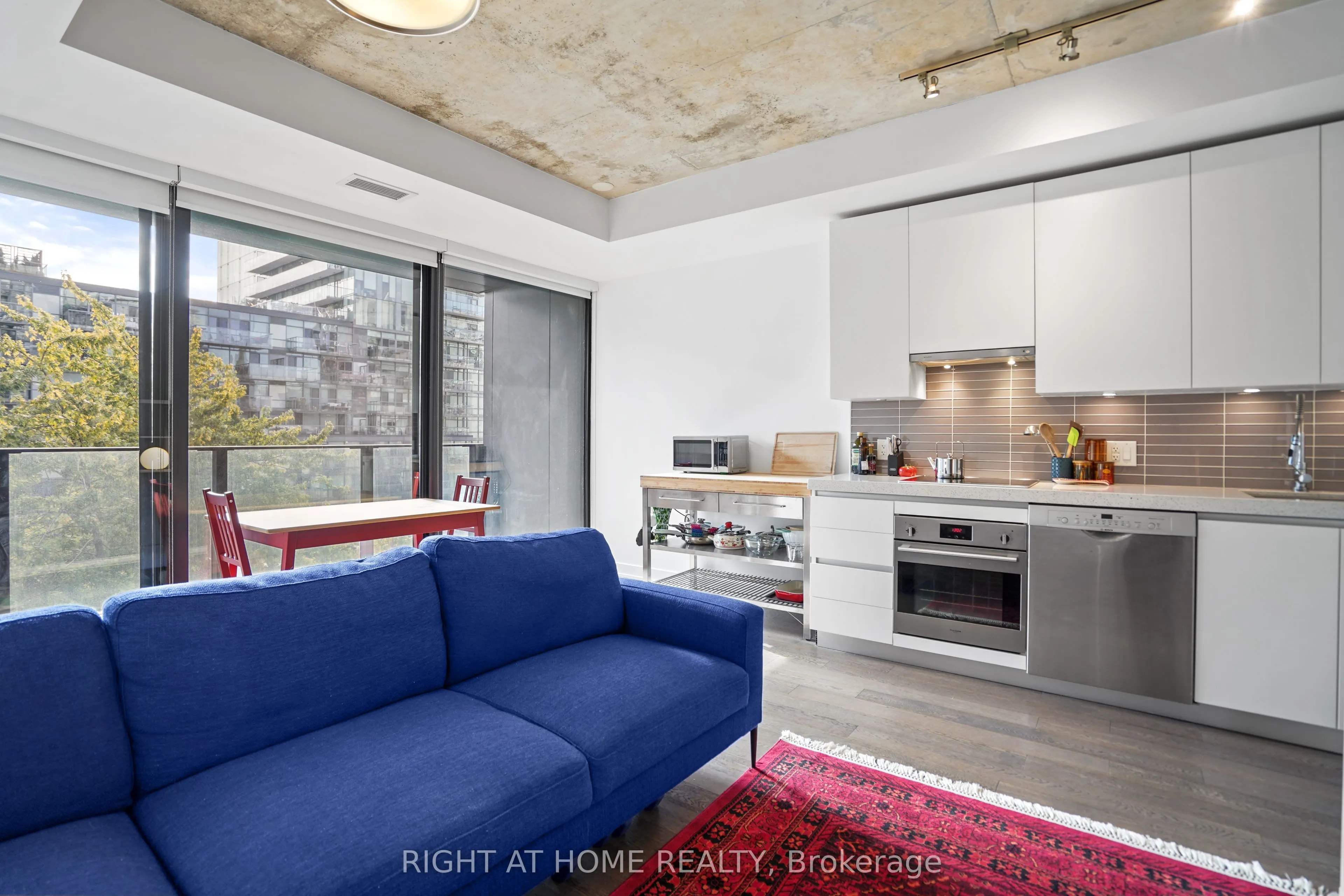 629 King Street W, #513