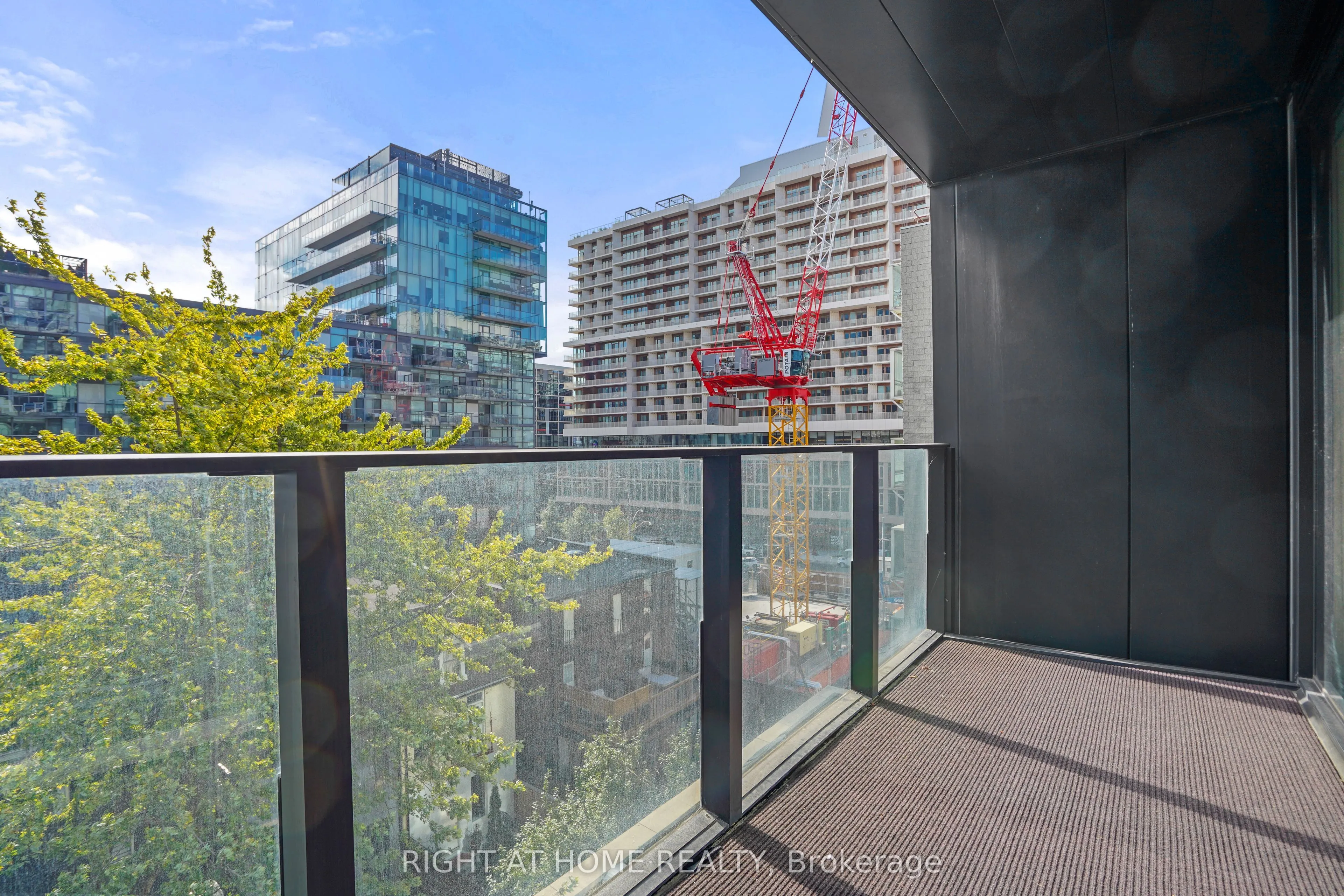 629 King Street W, #513