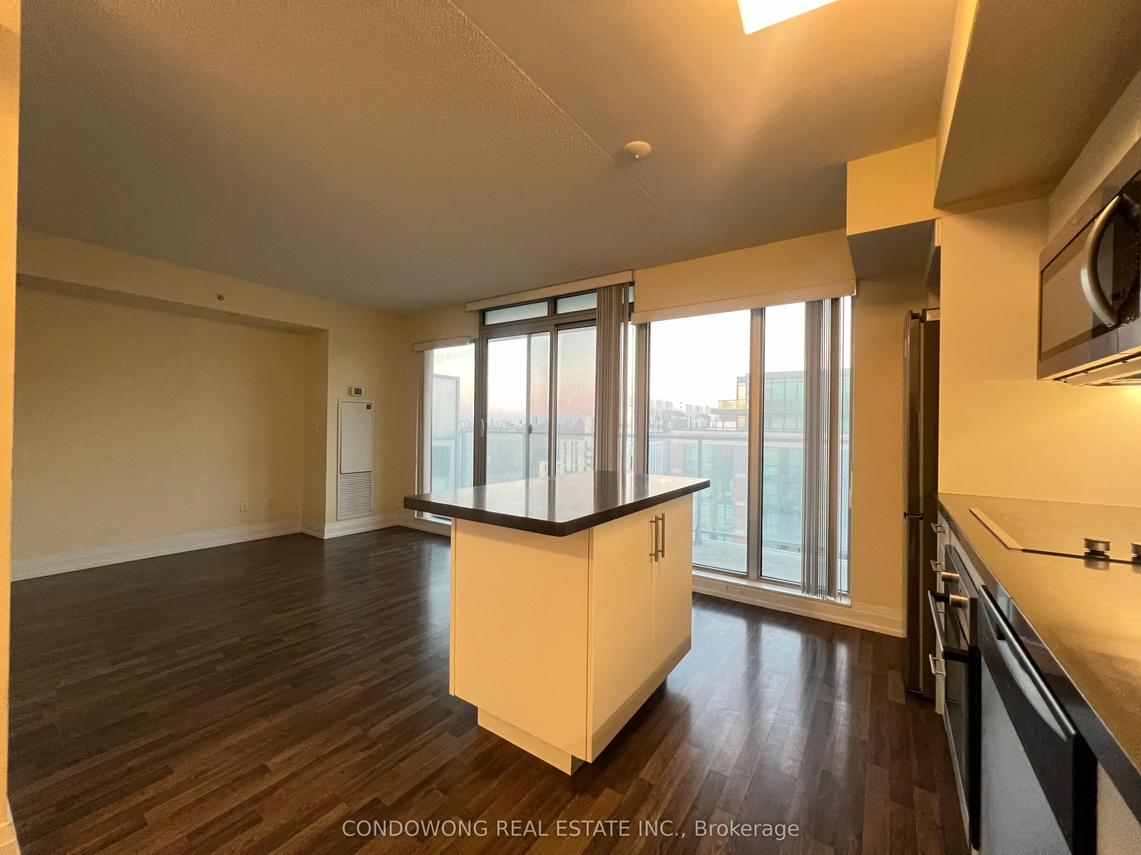 555 Wilson Avenue, #E1005