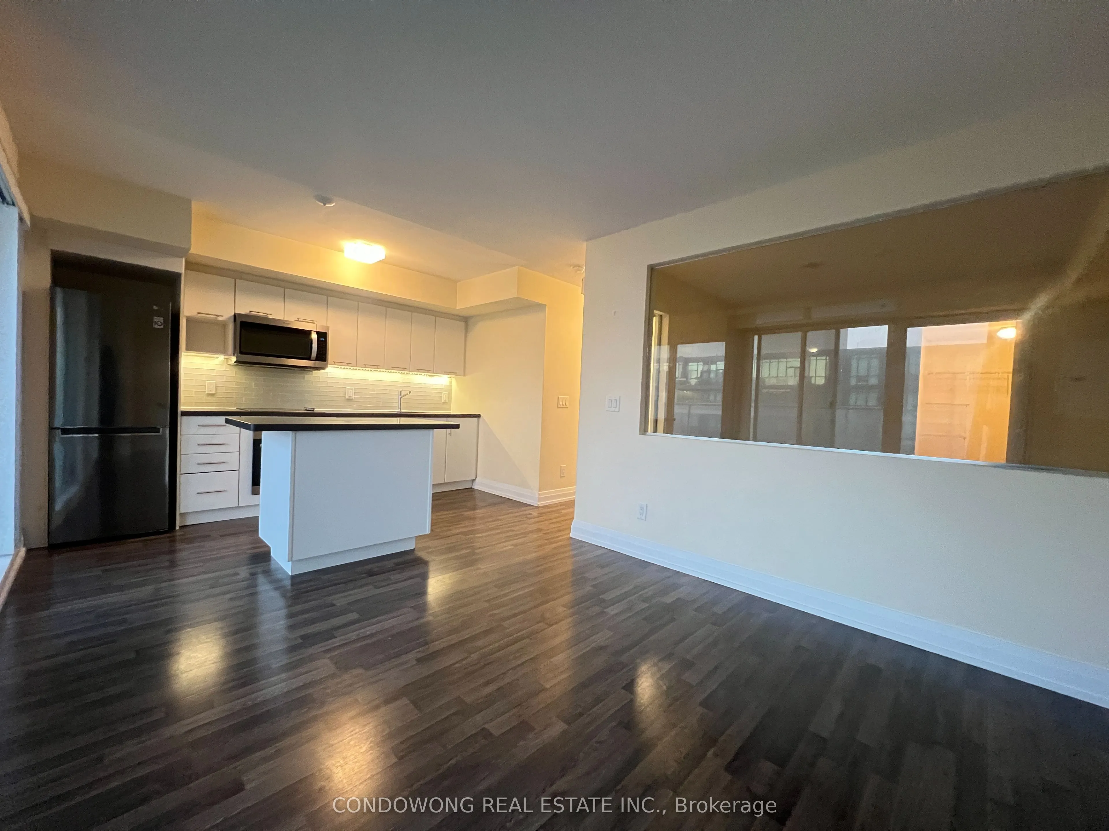 555 Wilson Avenue, #E1005