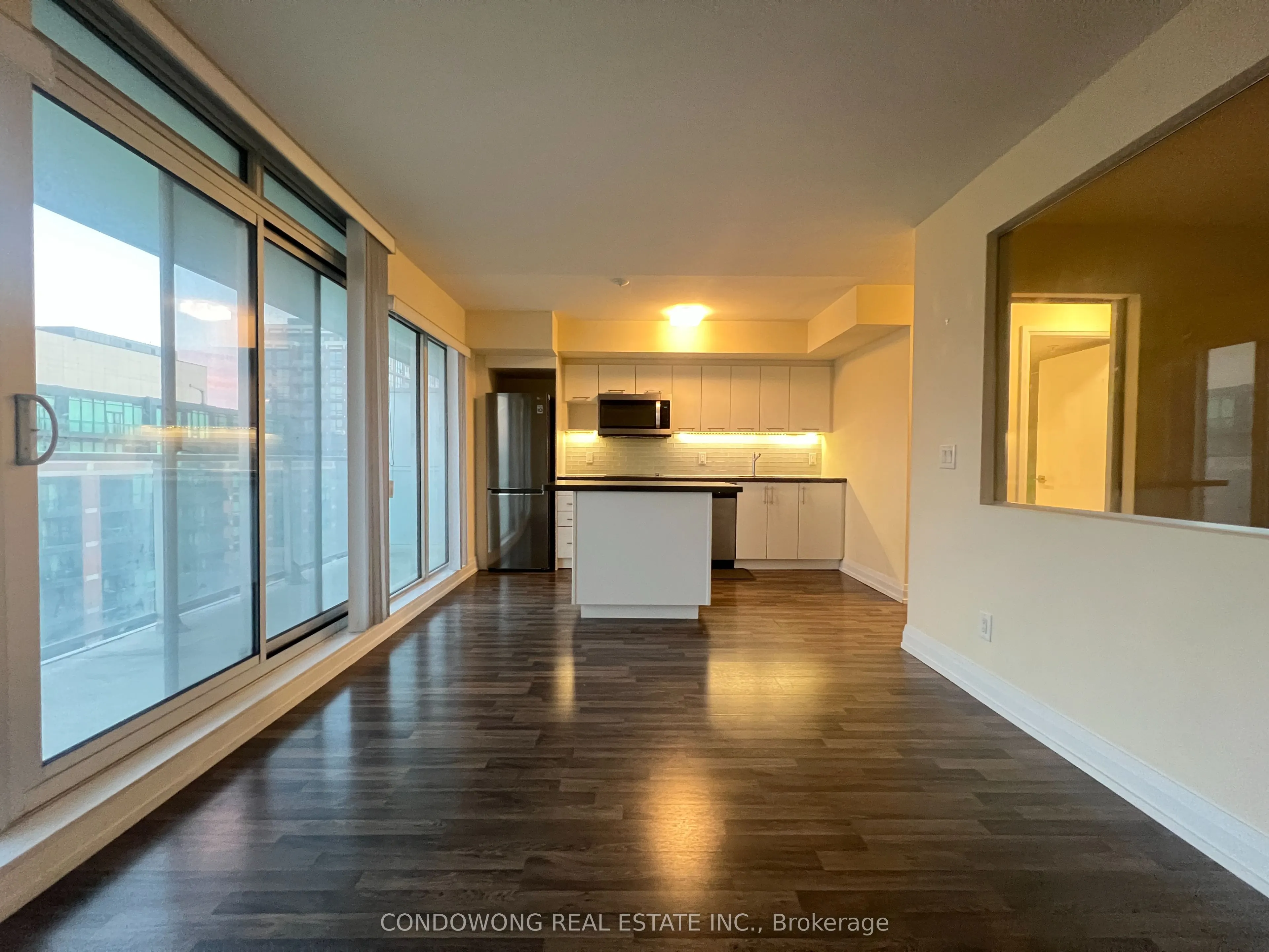 555 Wilson Avenue, #E1005