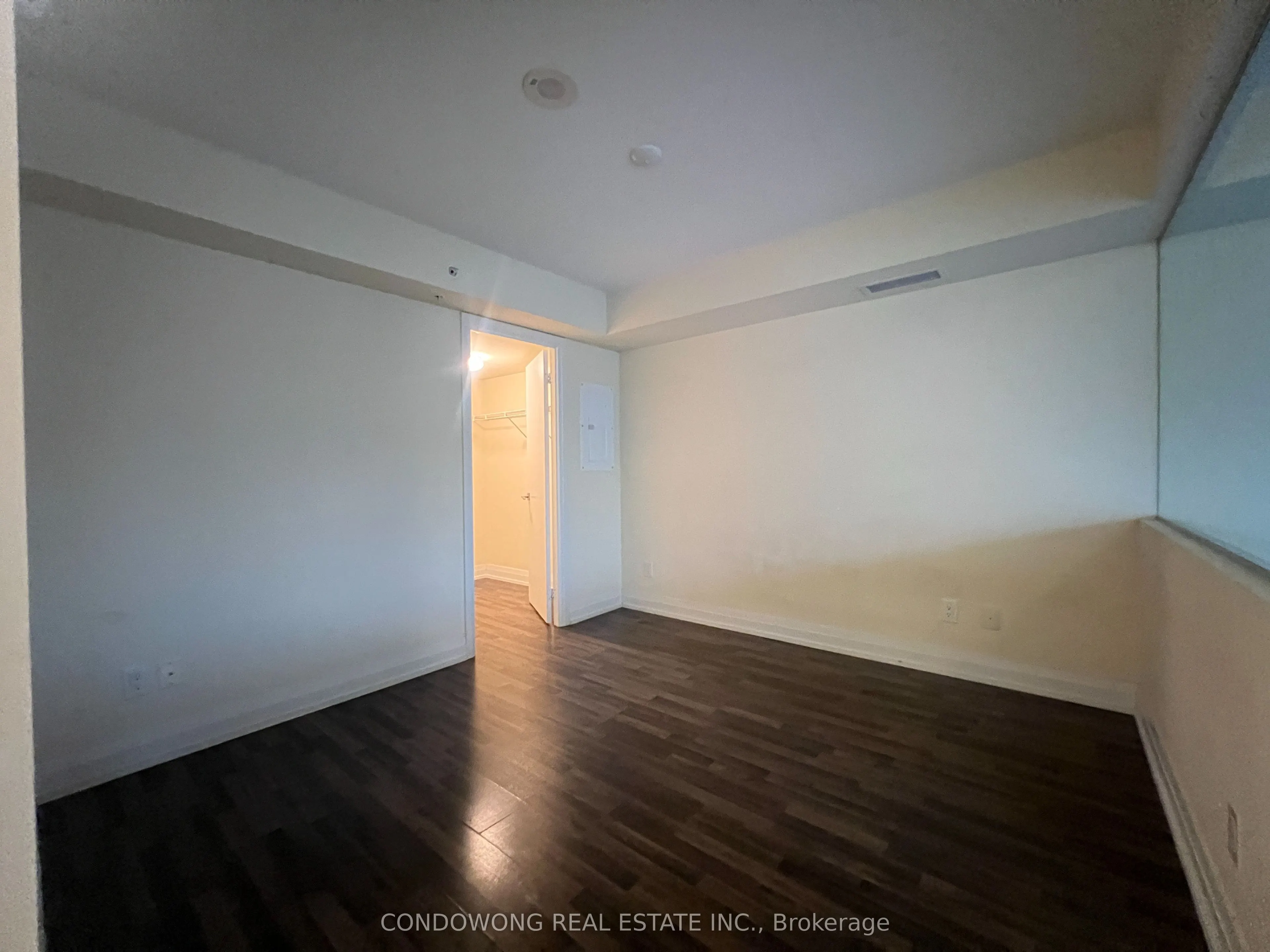 555 Wilson Avenue, #E1005