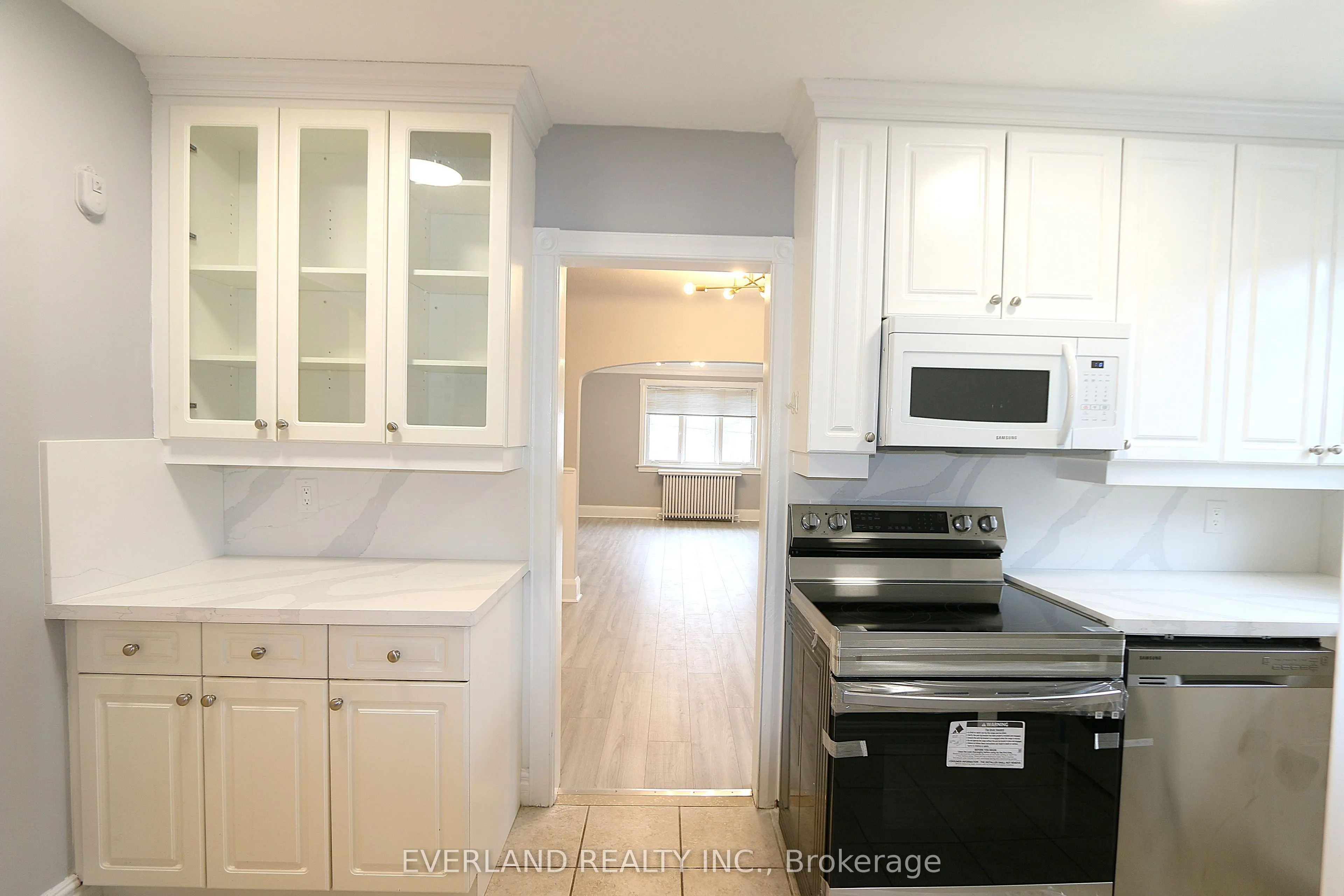 1753 Bayview Avenue, #202