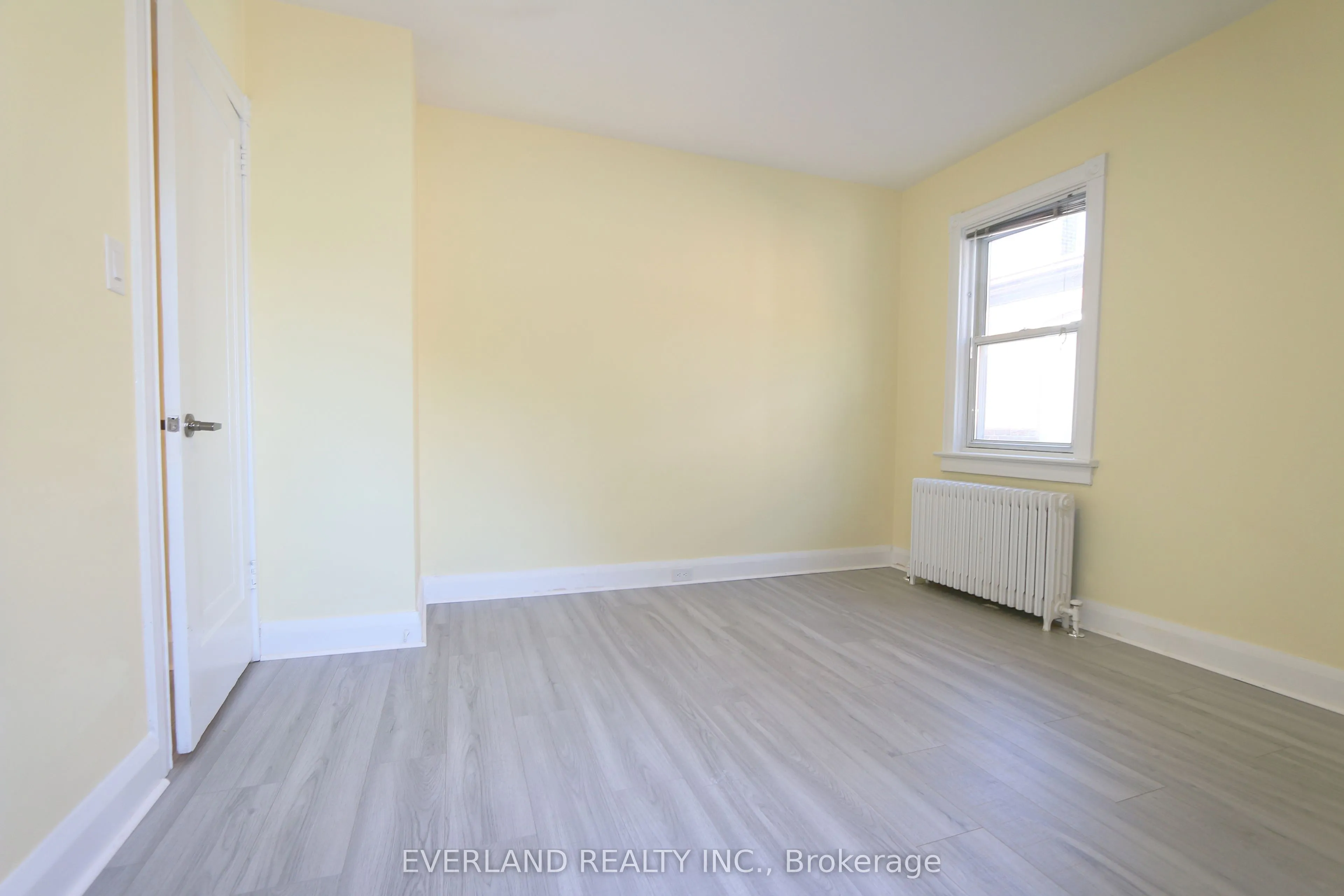 1753 Bayview Avenue, #202