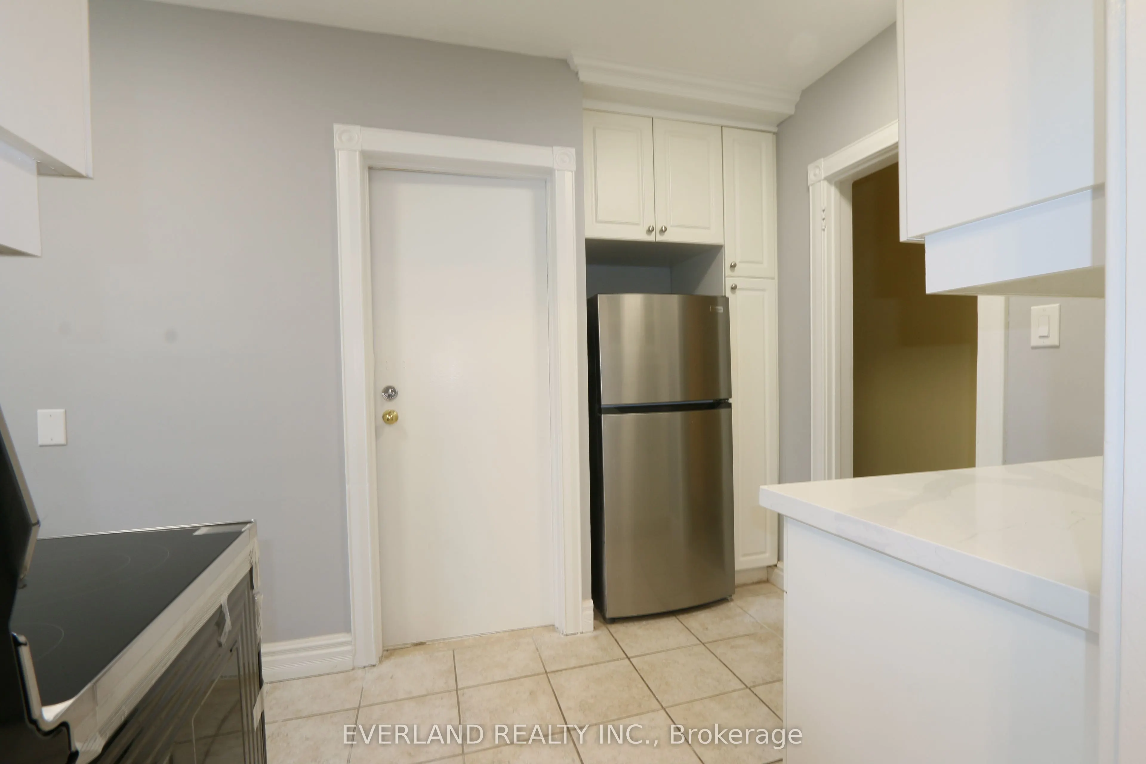 1753 Bayview Avenue, #202