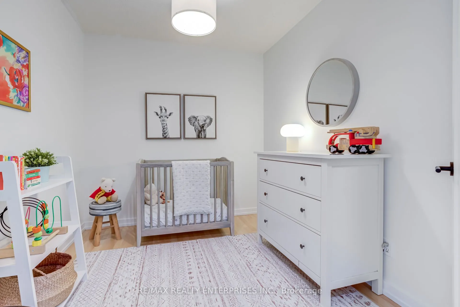 260 Merton Street, #707