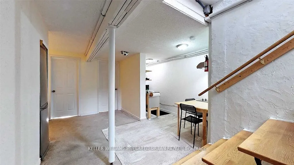 3 Robert Hicks Drive, #Lower