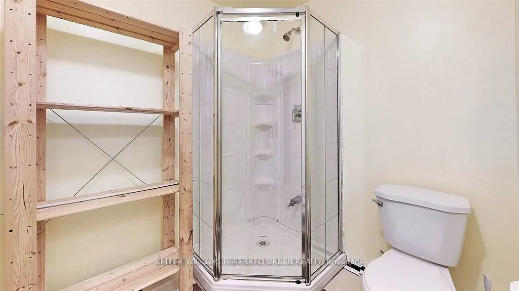 3 Robert Hicks Drive, #Lower