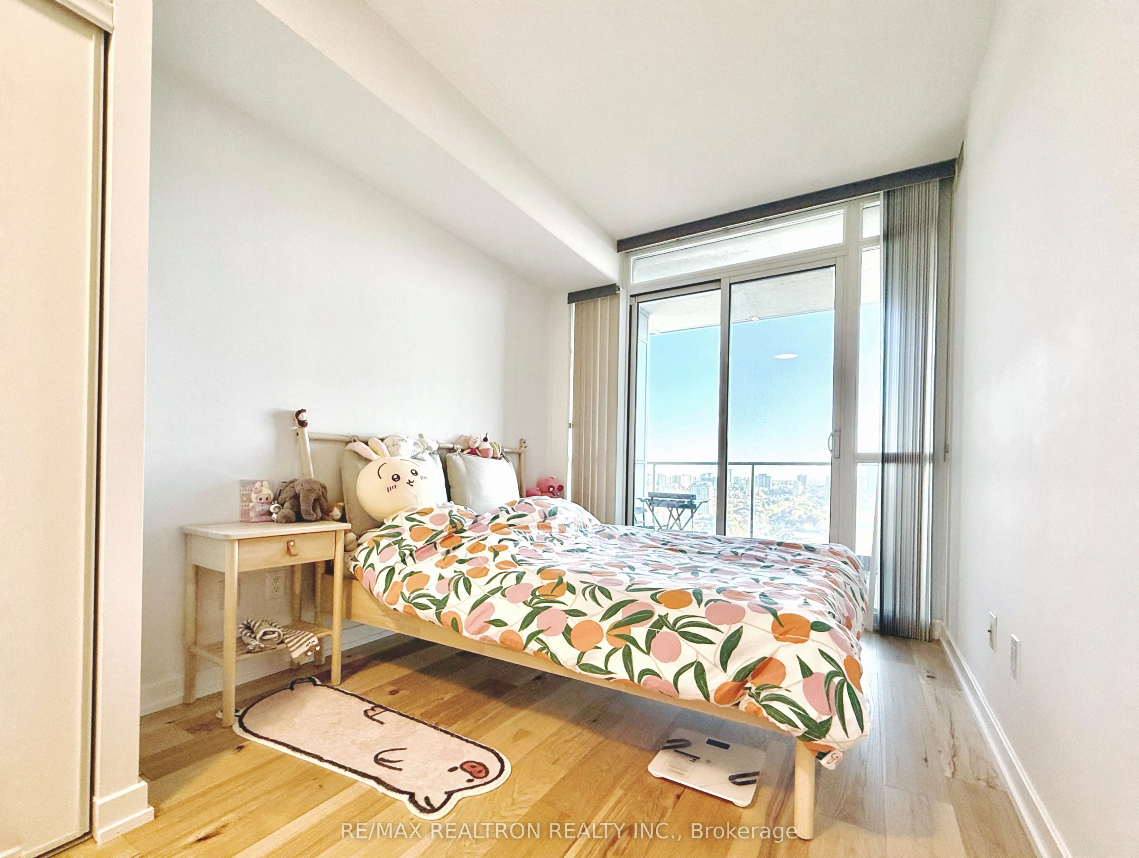 29 Singer Court, #2910