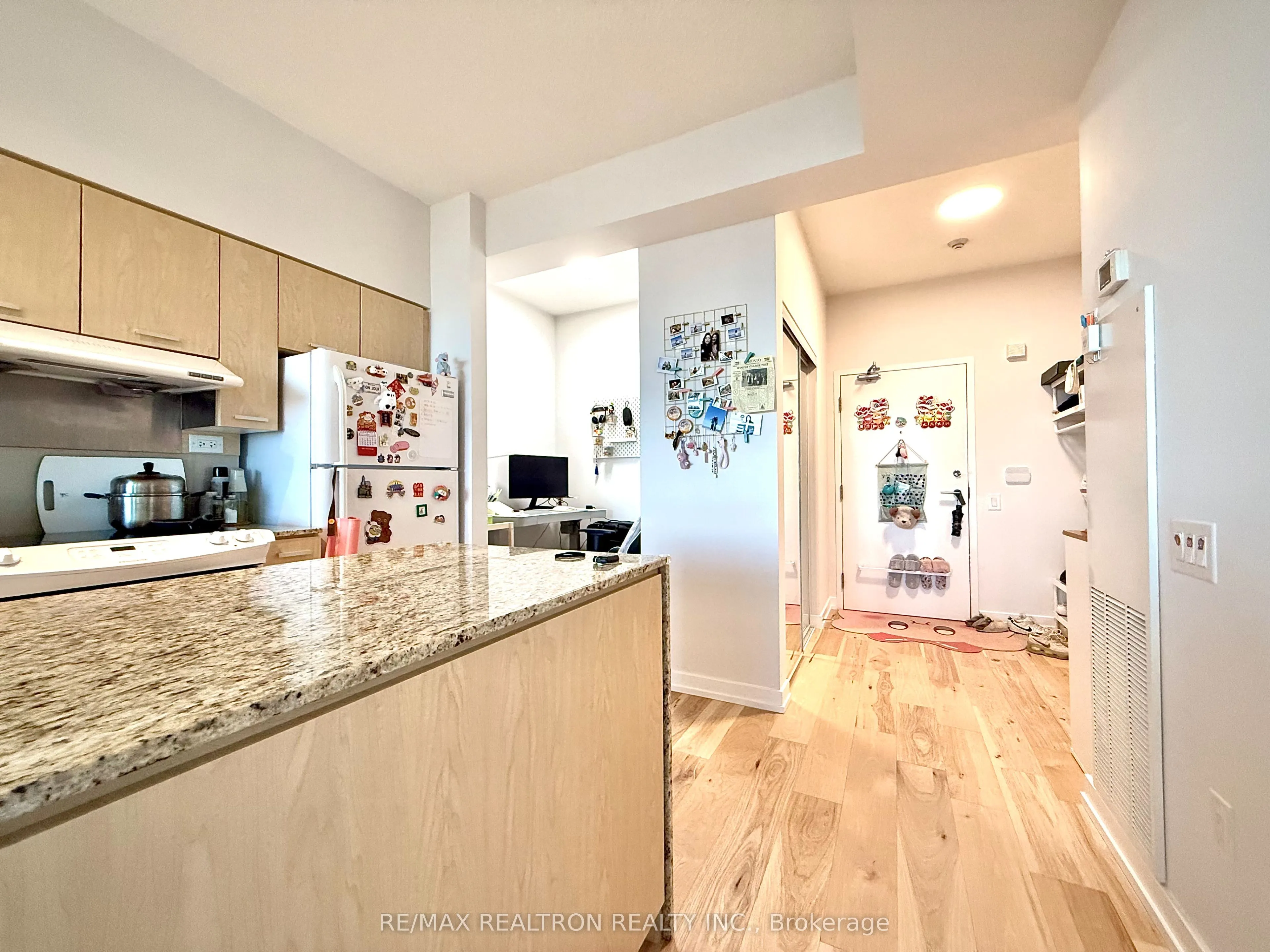 29 Singer Court, #2910