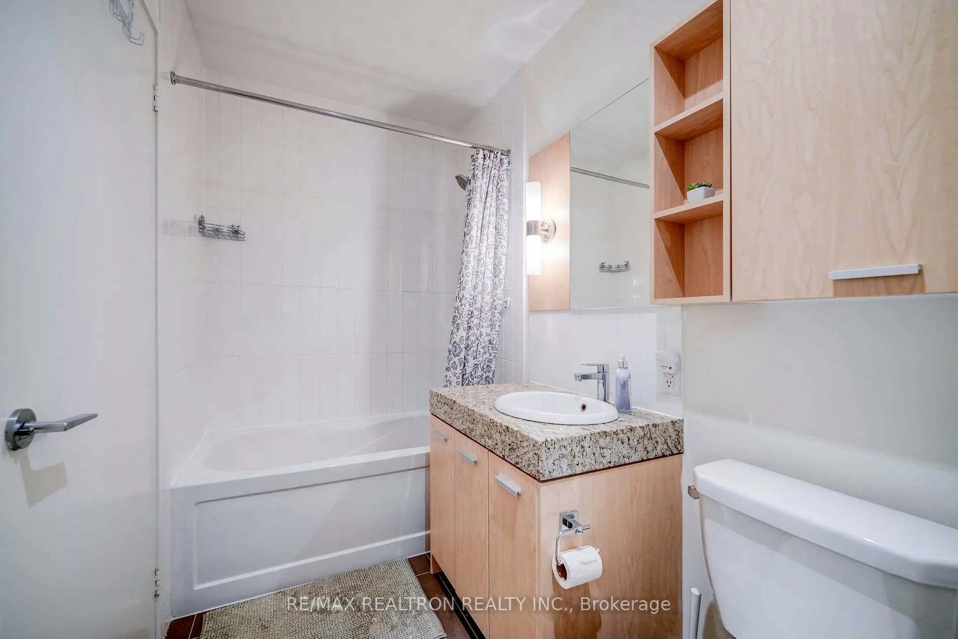 29 Singer Court, #2910