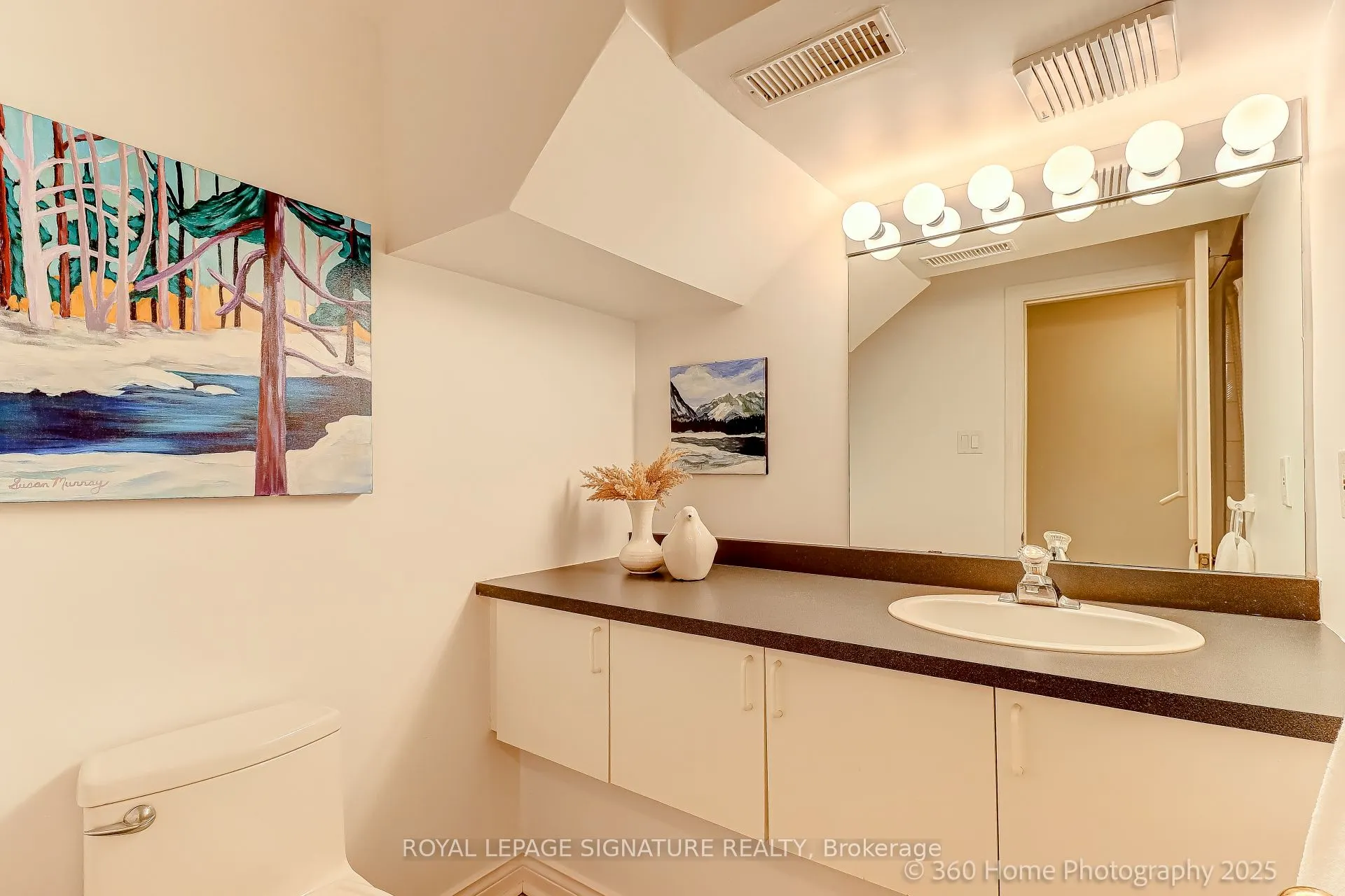 343 Cranbrooke Avenue