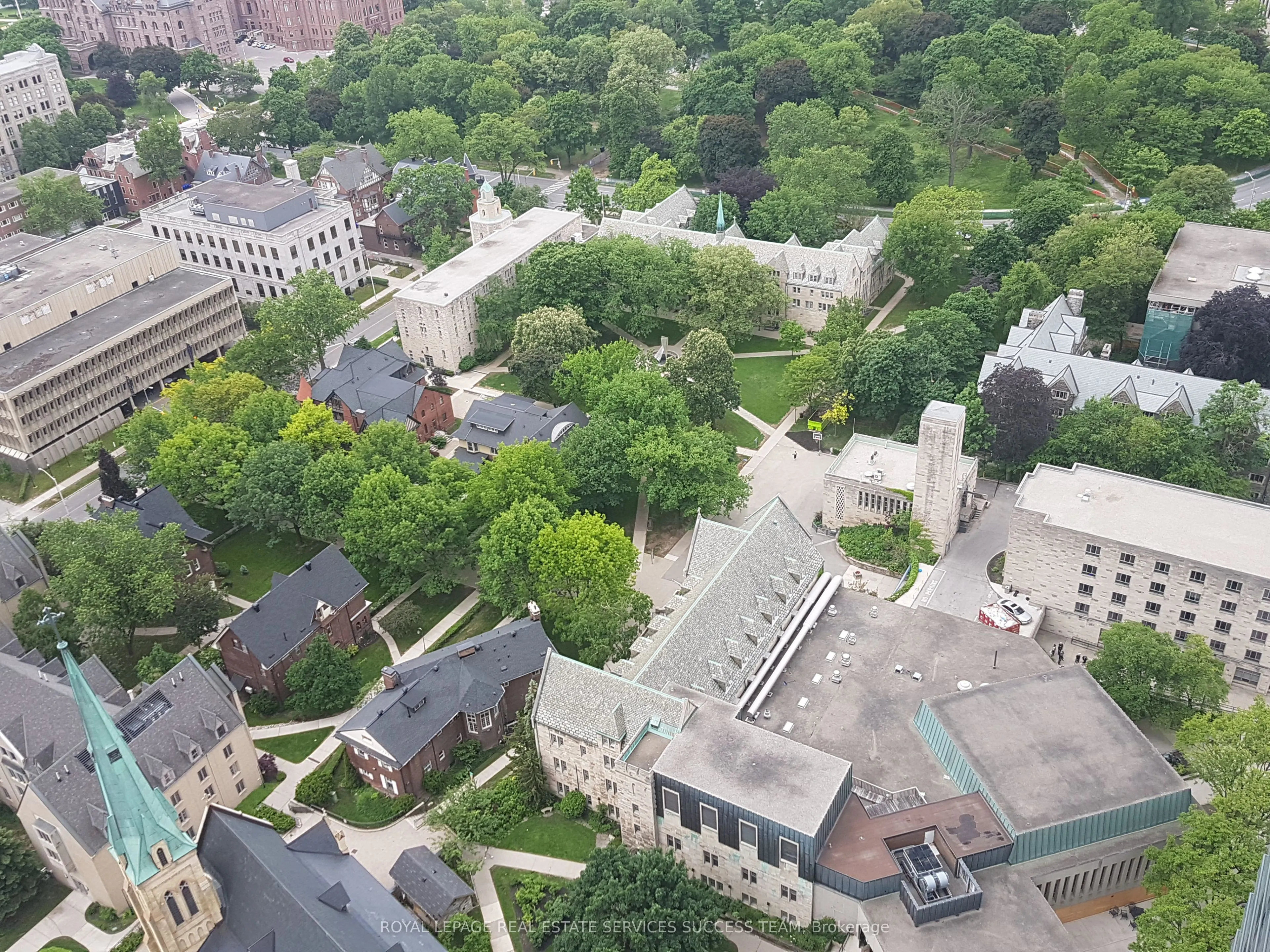 1080 Bay Street, #3206