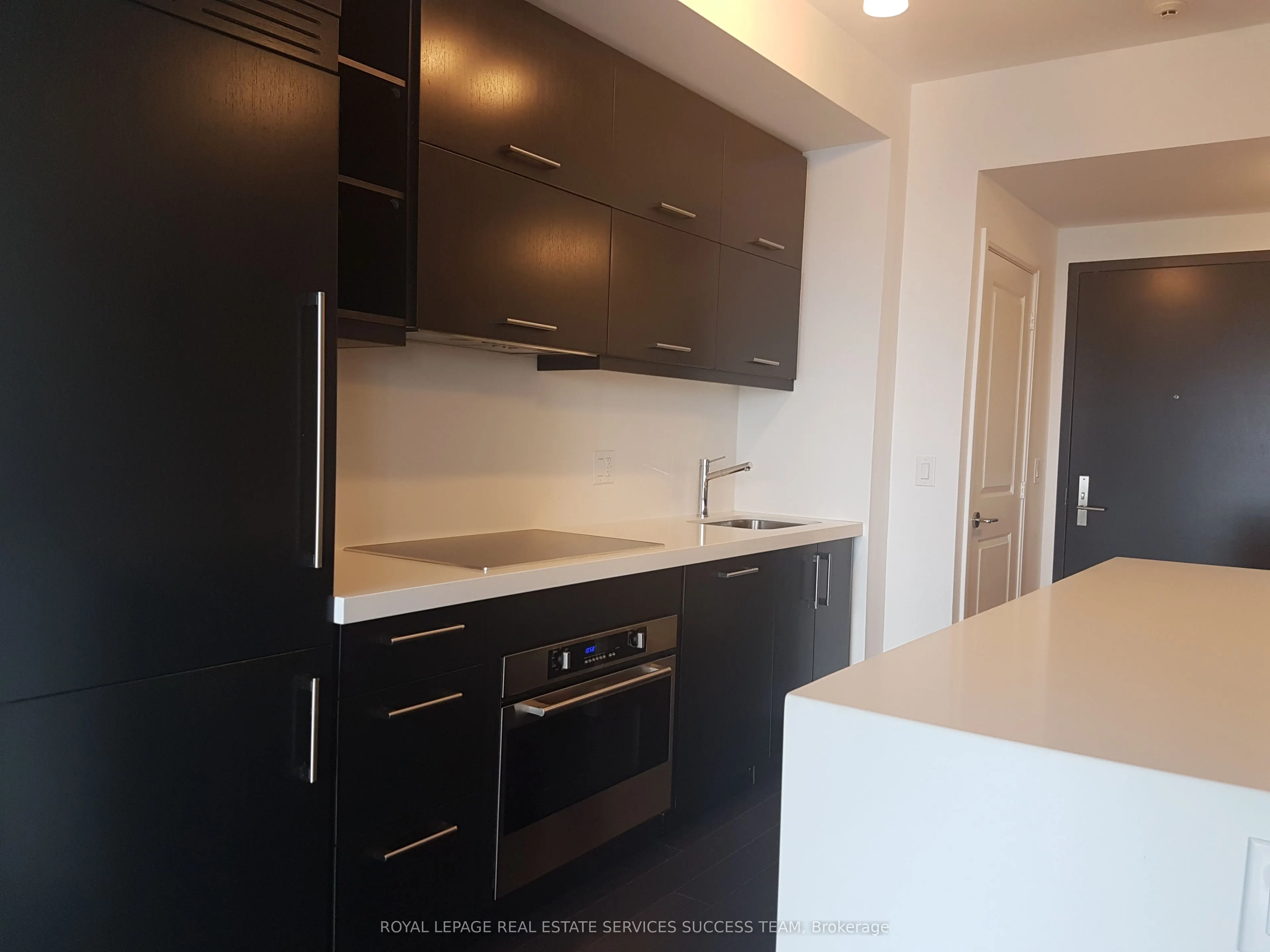 1080 Bay Street, #3206