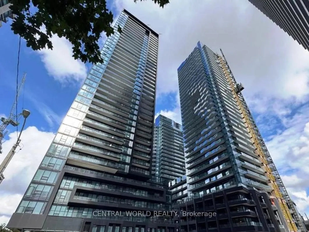 120 Broadway Avenue, #1306