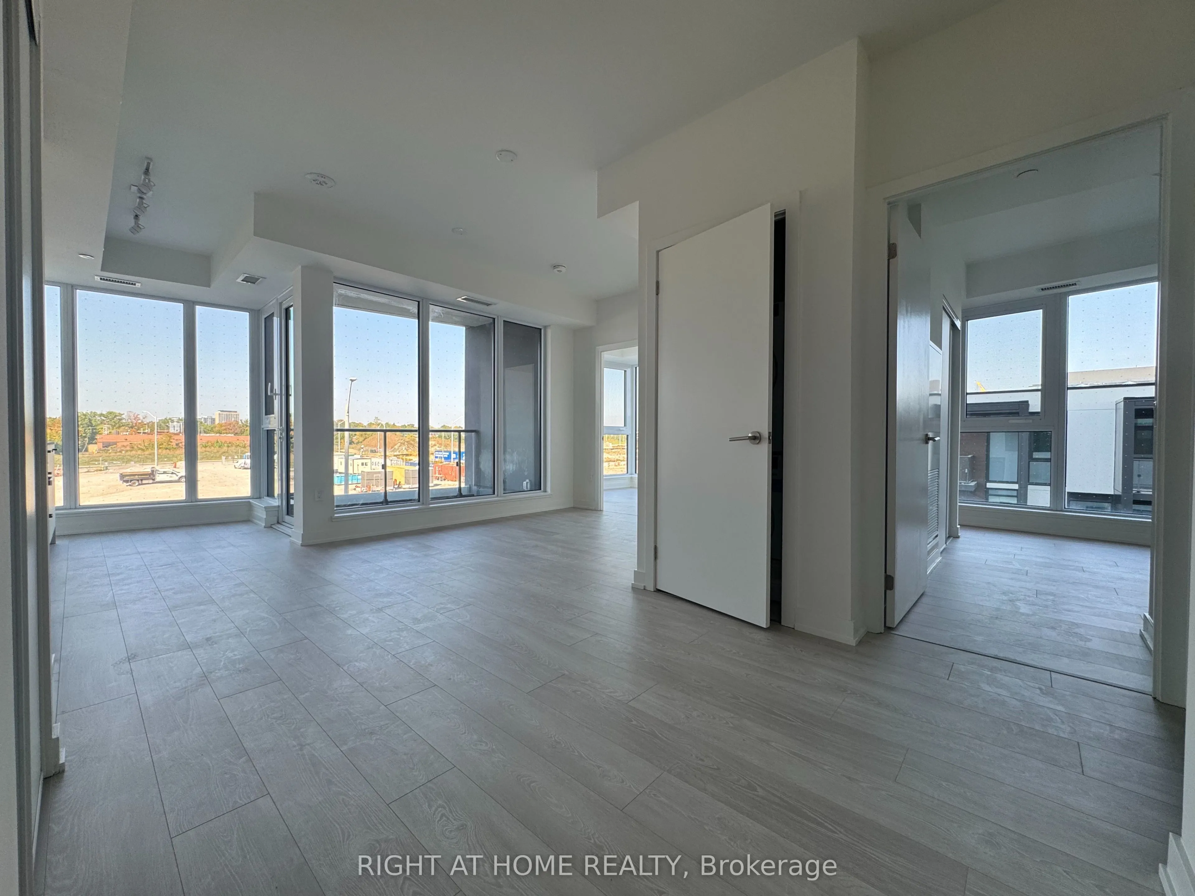 1 Kyle Lowry Road, #323