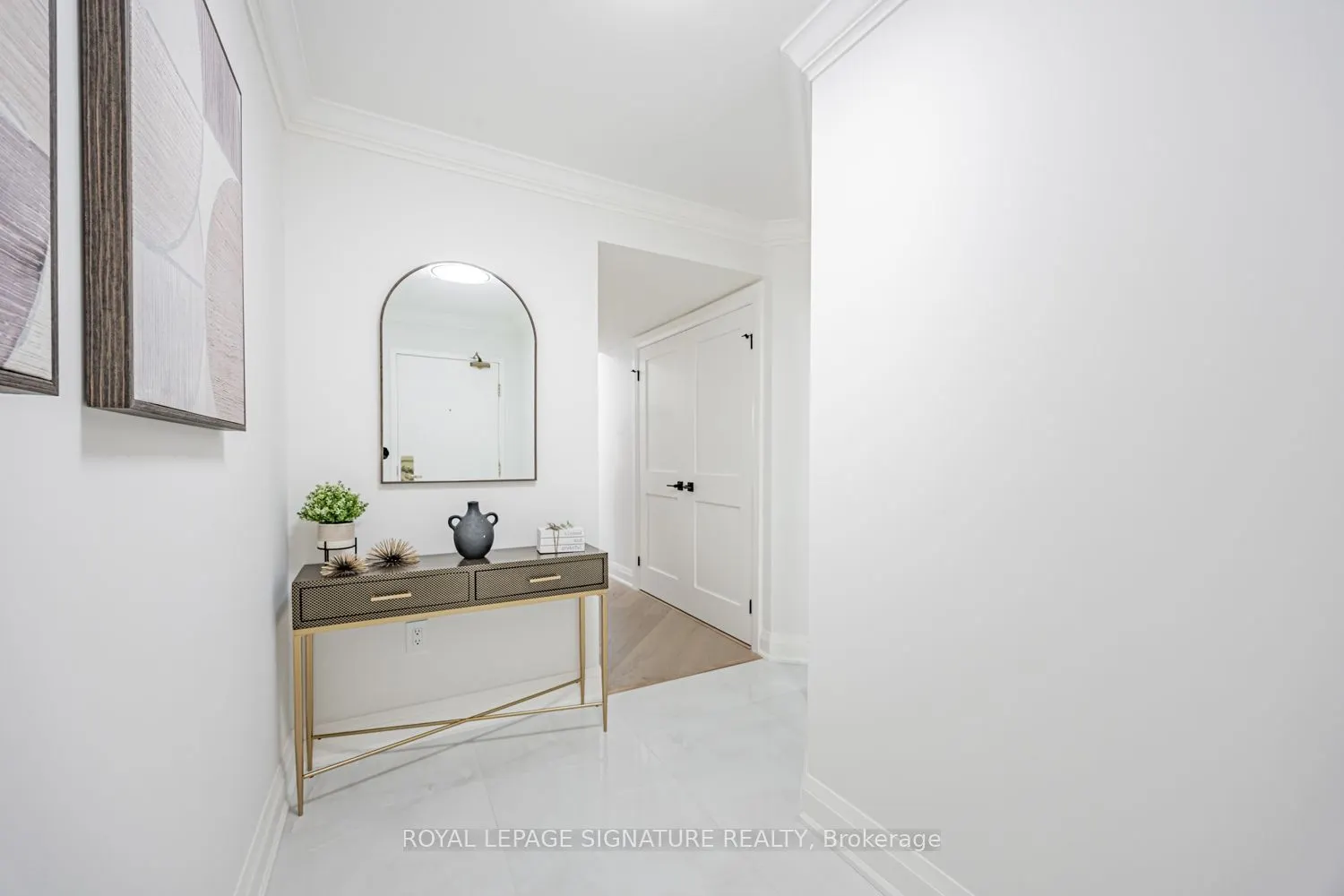 889 Bay Street, #404