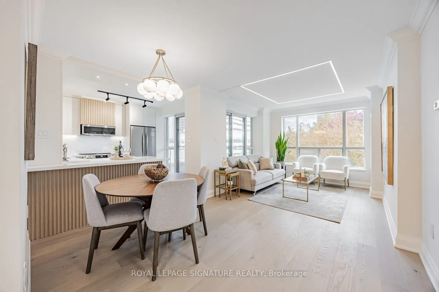 889 Bay Street, #404