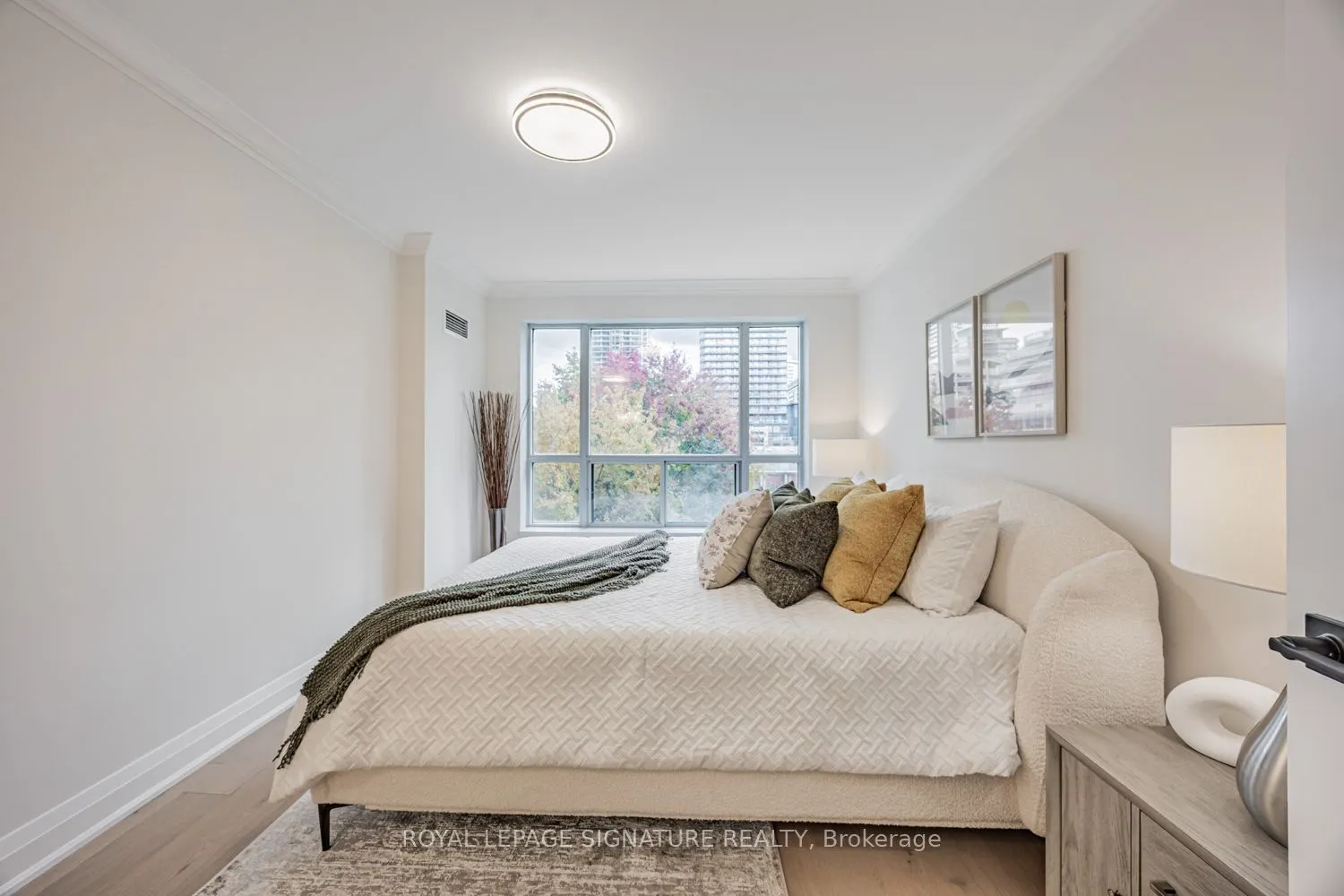 889 Bay Street, #404