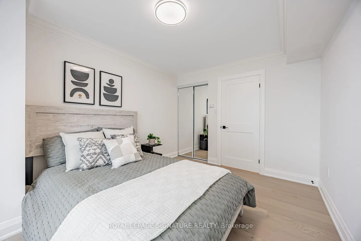 889 Bay Street, #404