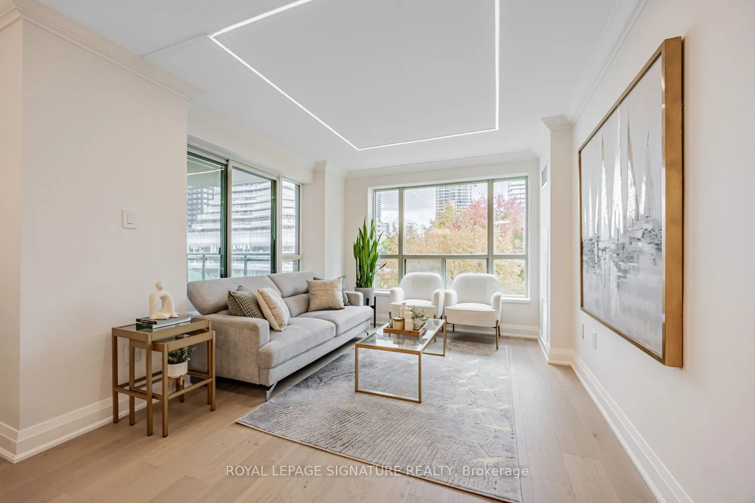 889 Bay Street, #404