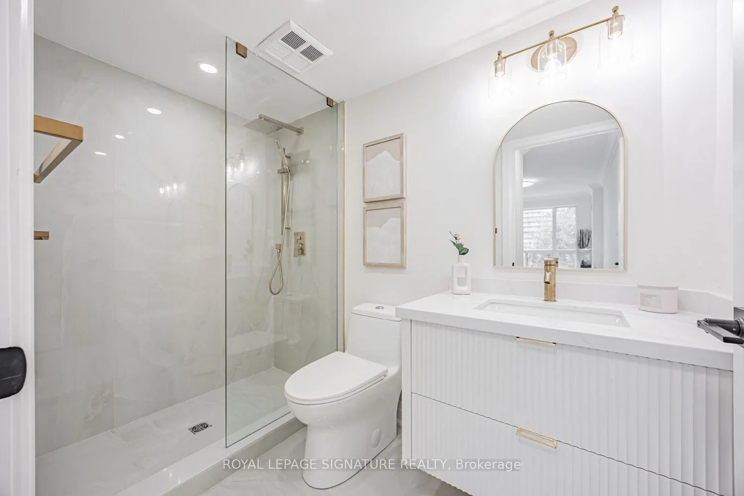 889 Bay Street, #404