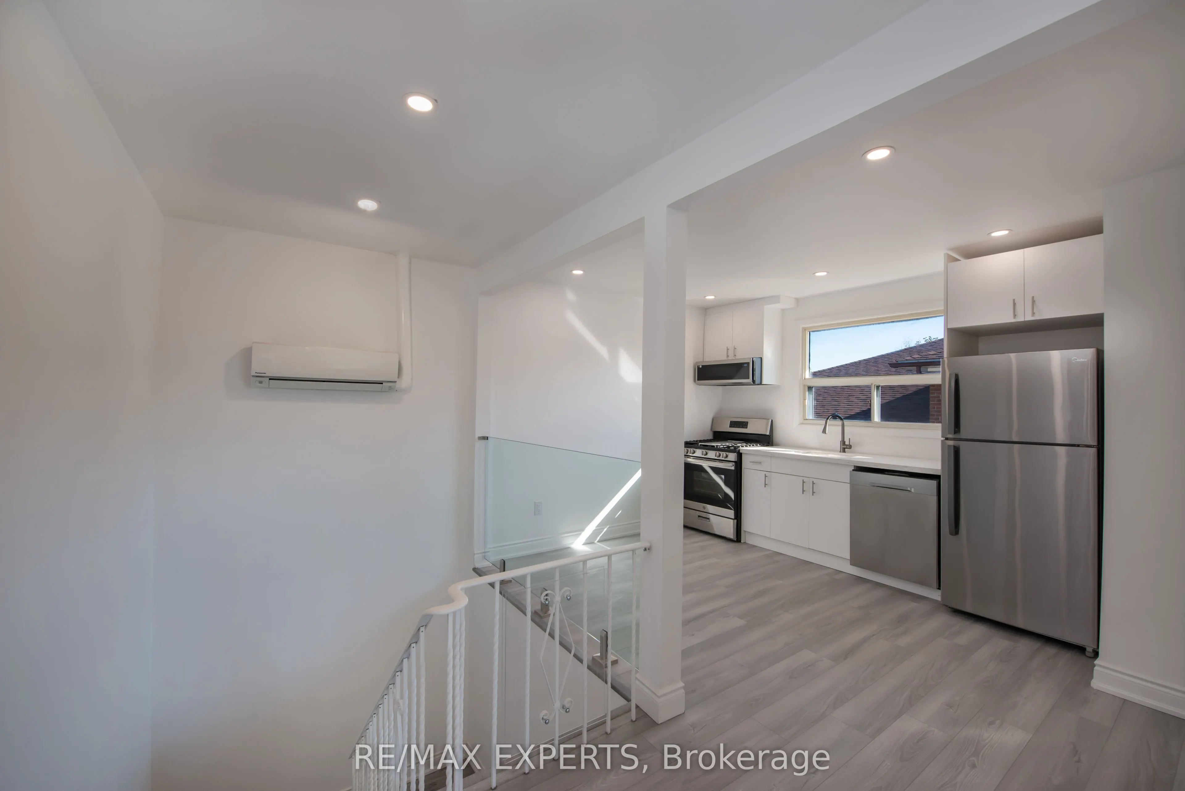 59 Bowhill Crescent, #3