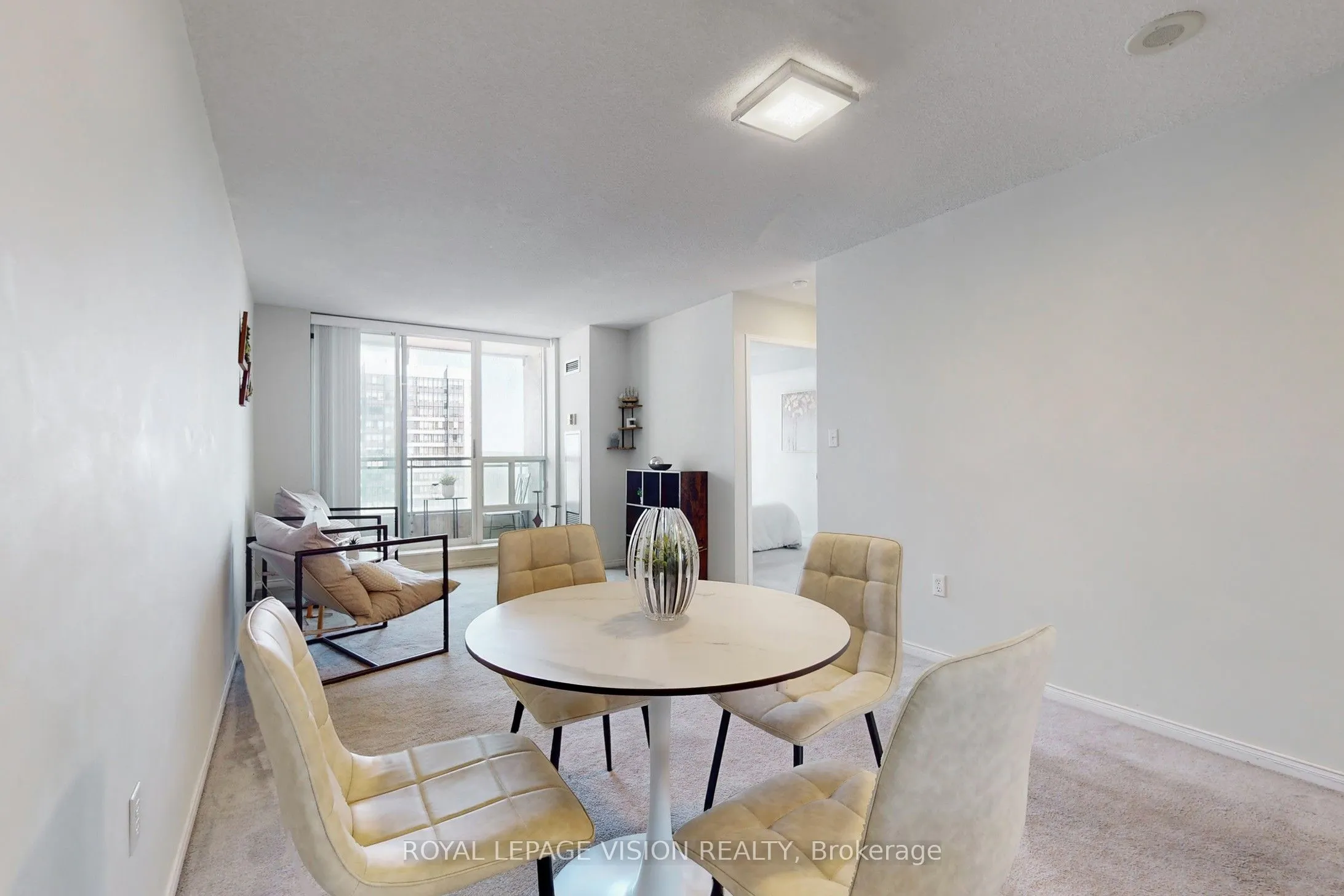 3 Pemberton Avenue, #1905