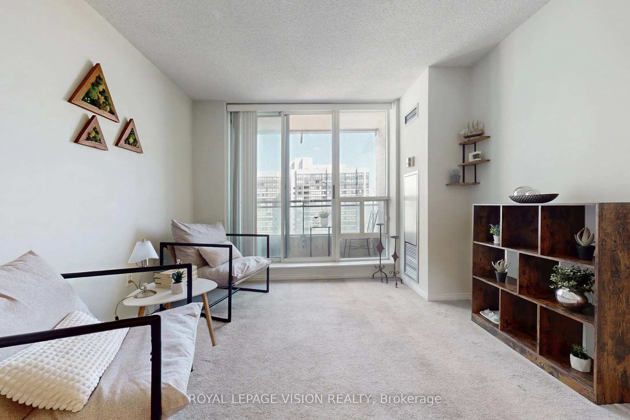 3 Pemberton Avenue, #1905