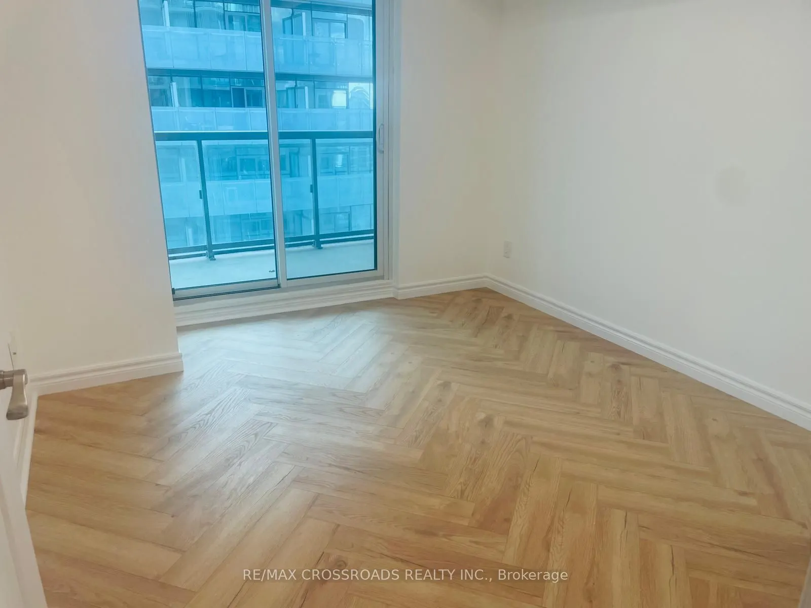 19 Grand Trunk Crescent, #3207