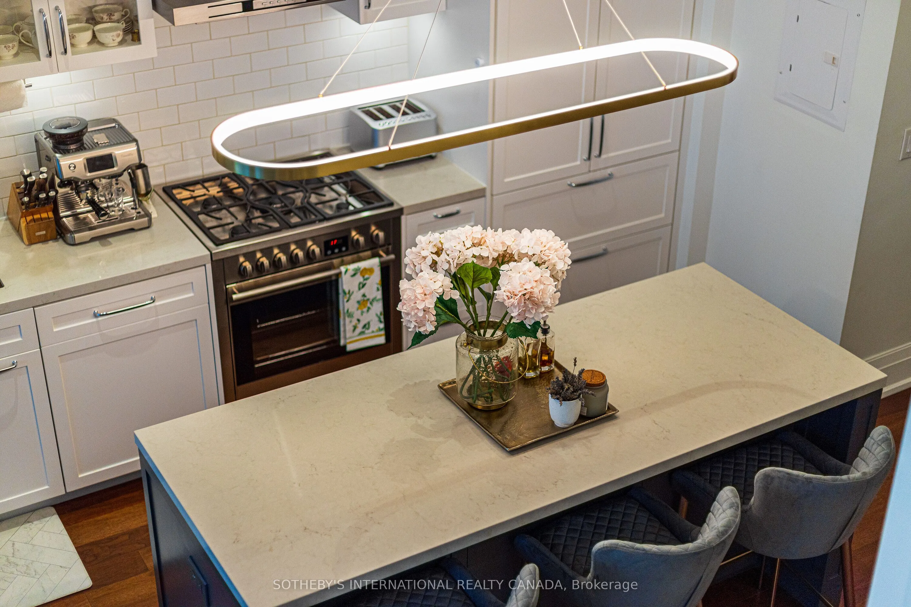 25 Malcolm Road, #TH-105